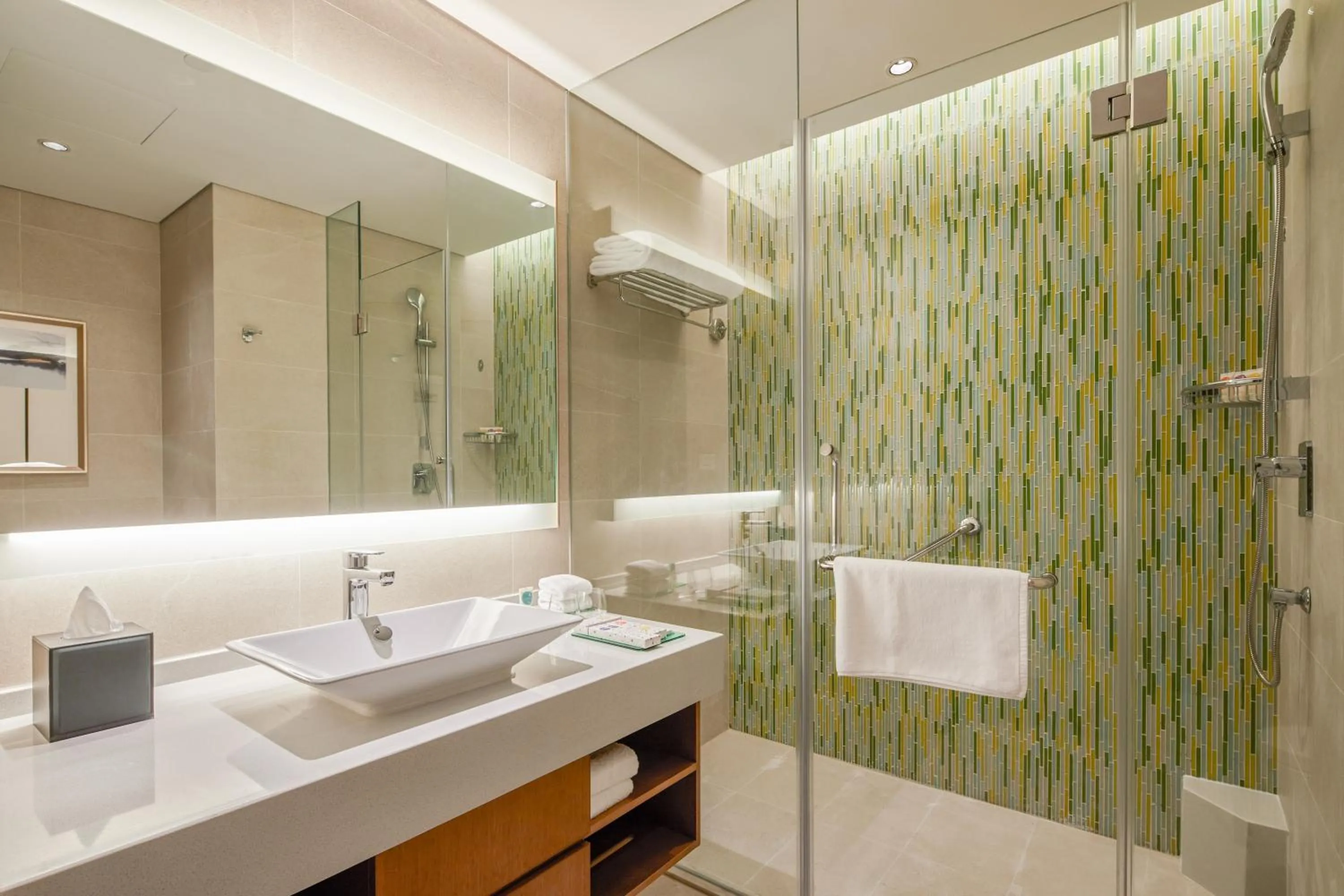 Twin Room with View in Hyatt Place Deqing