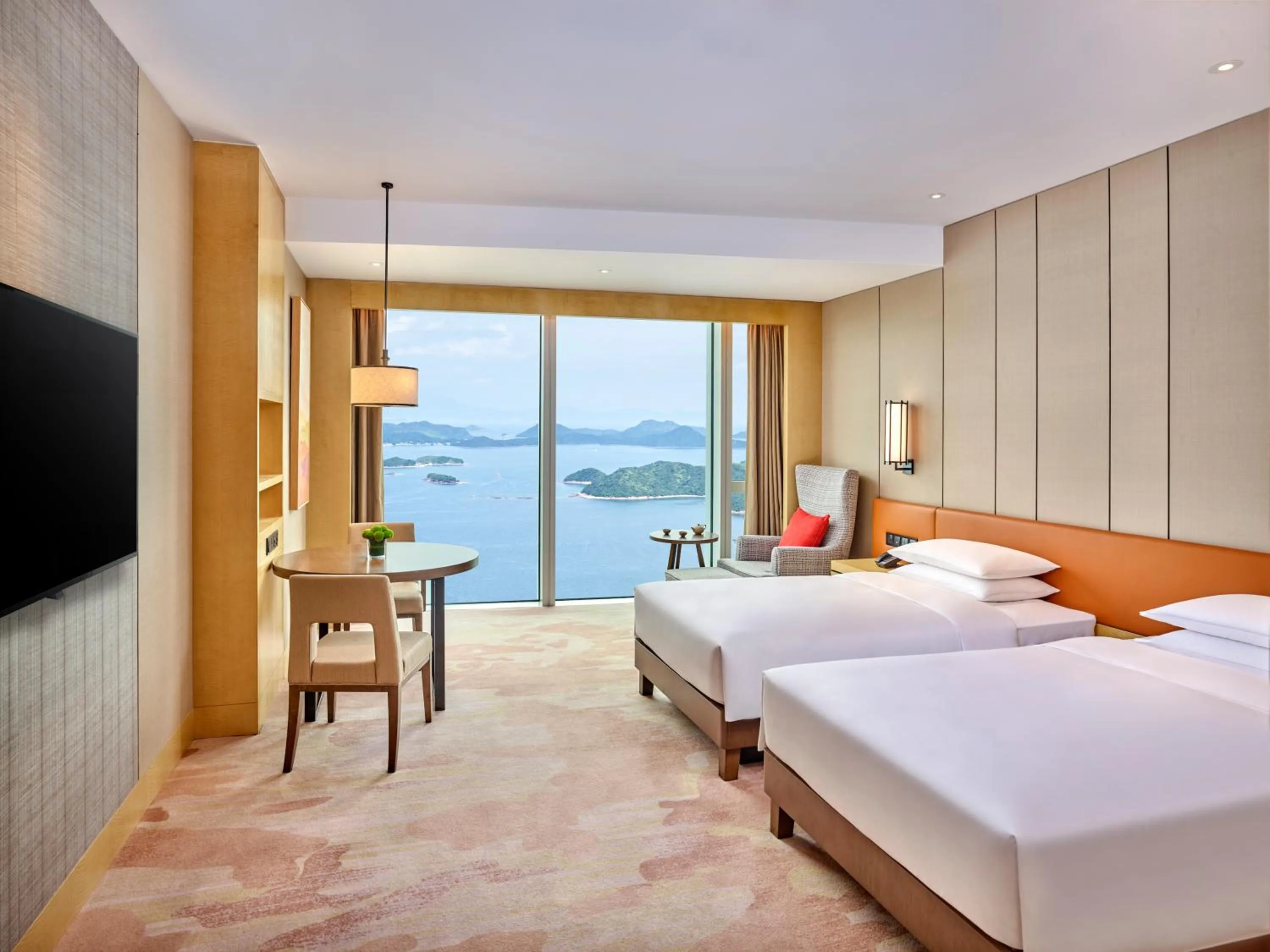 Twin Room with Ocean View in Hyatt Regency Shenzhen Yantian