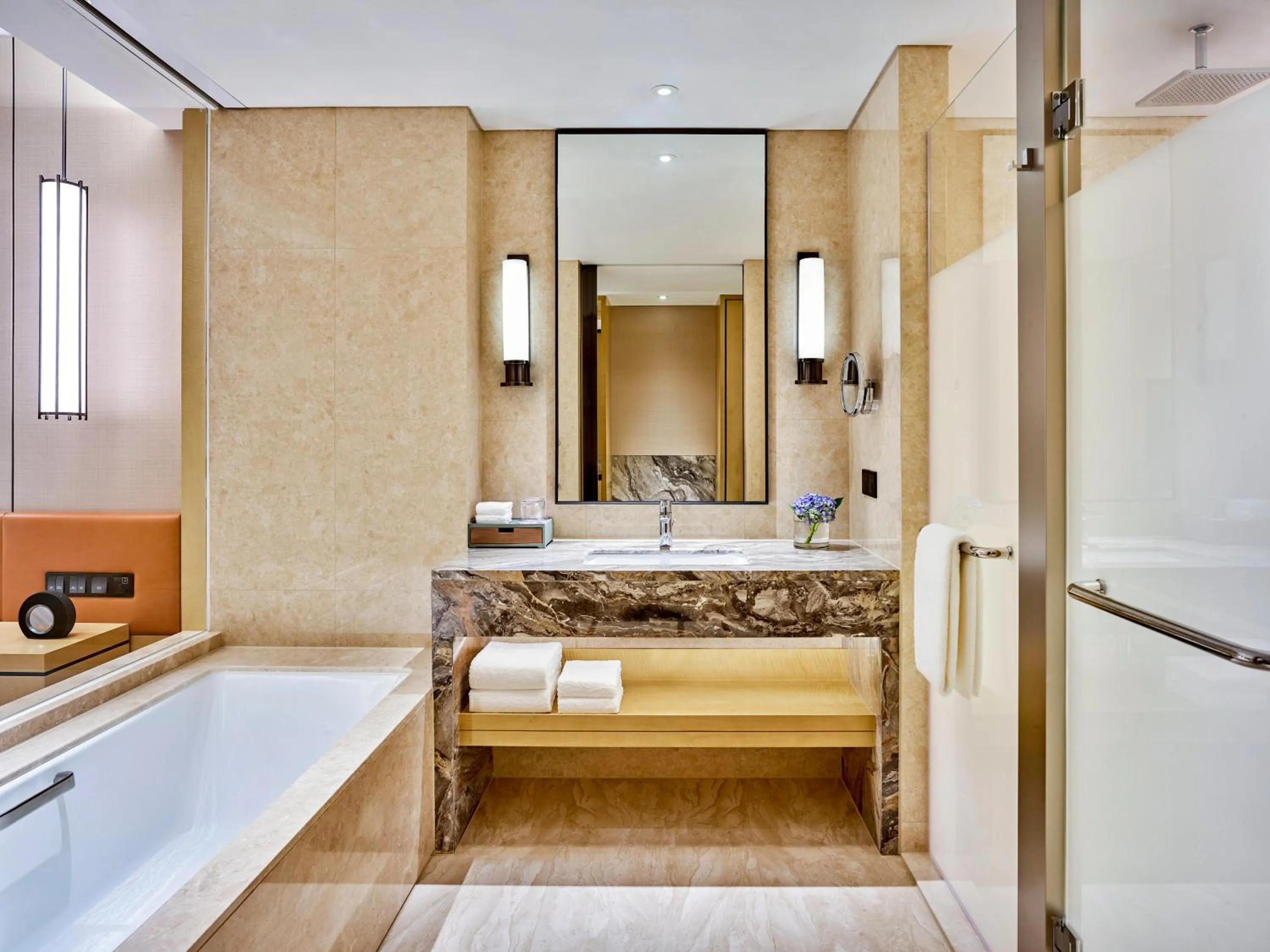 Twin Room with Ocean View in Hyatt Regency Shenzhen Yantian