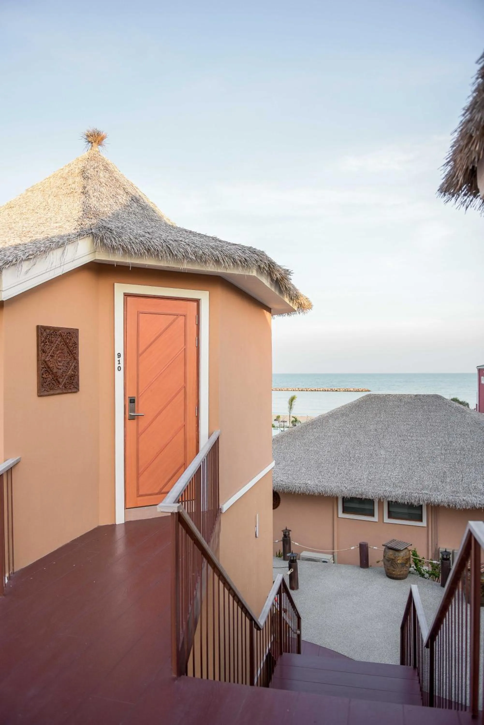 Deluxe Double with Sea View in Seaman Resort