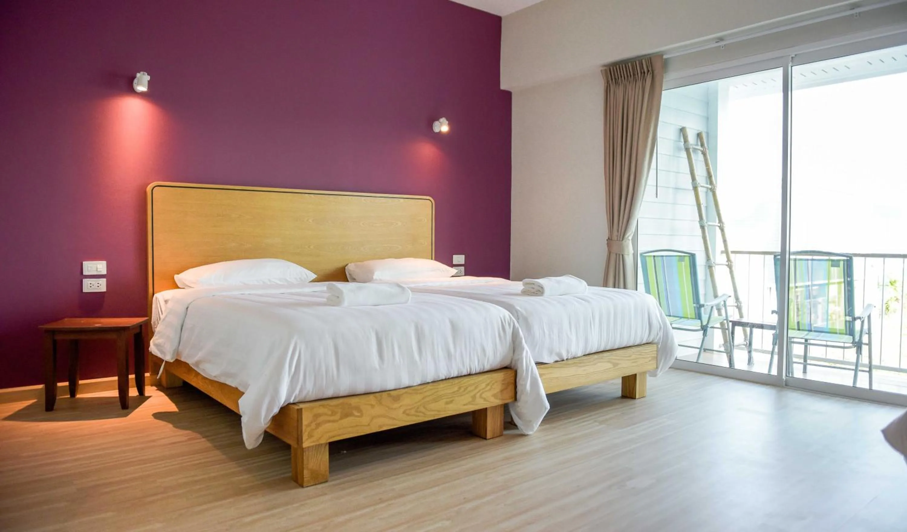 Superior with Sea View in Seaman Resort