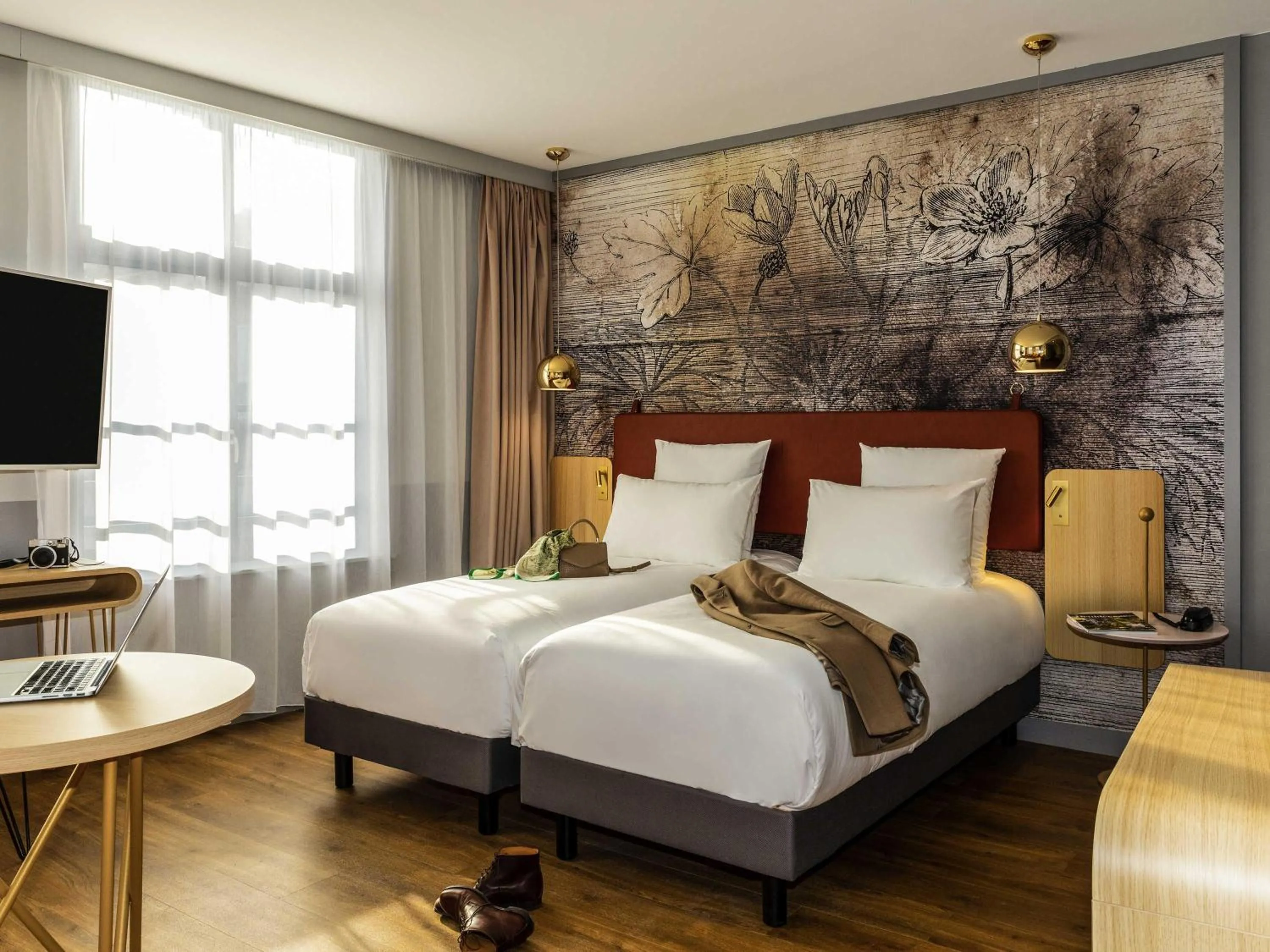 Classic Twin Room in Mercure Saint Omer Centre Gare