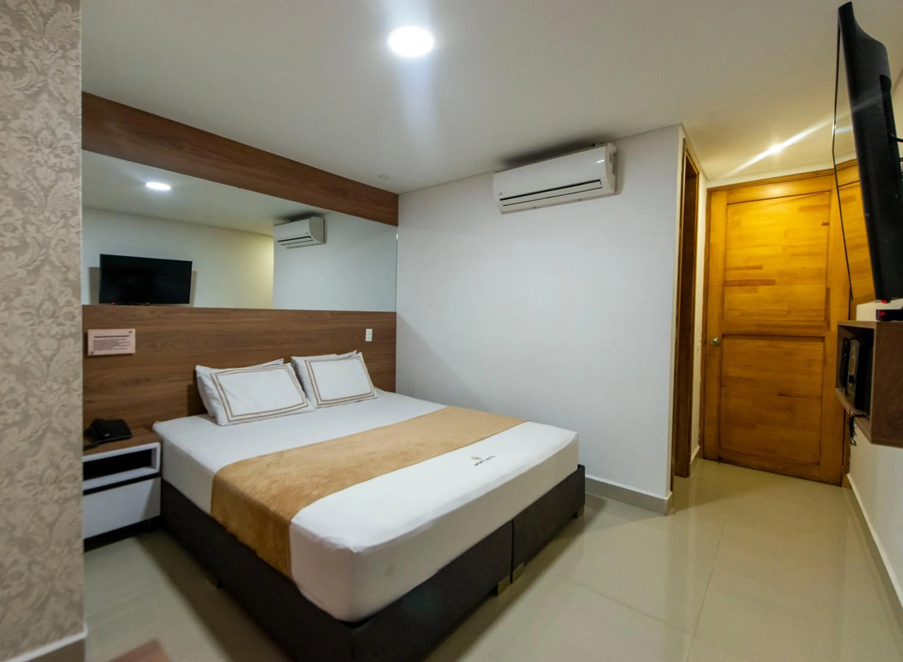 Budget Double Room - single occupancy in Infinity Hotel