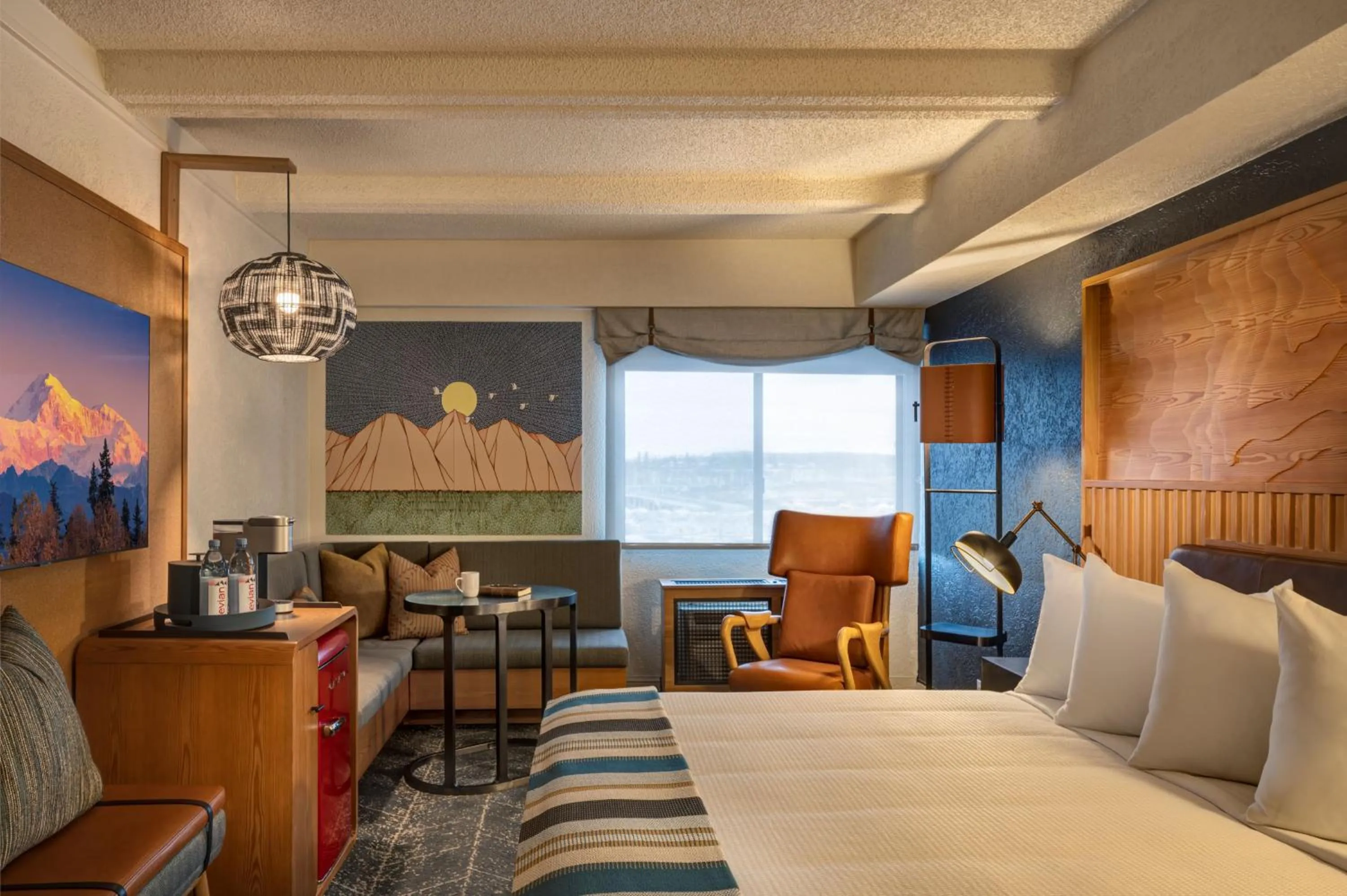 Standard King Accessible  in Aviator Hotel Anchorage