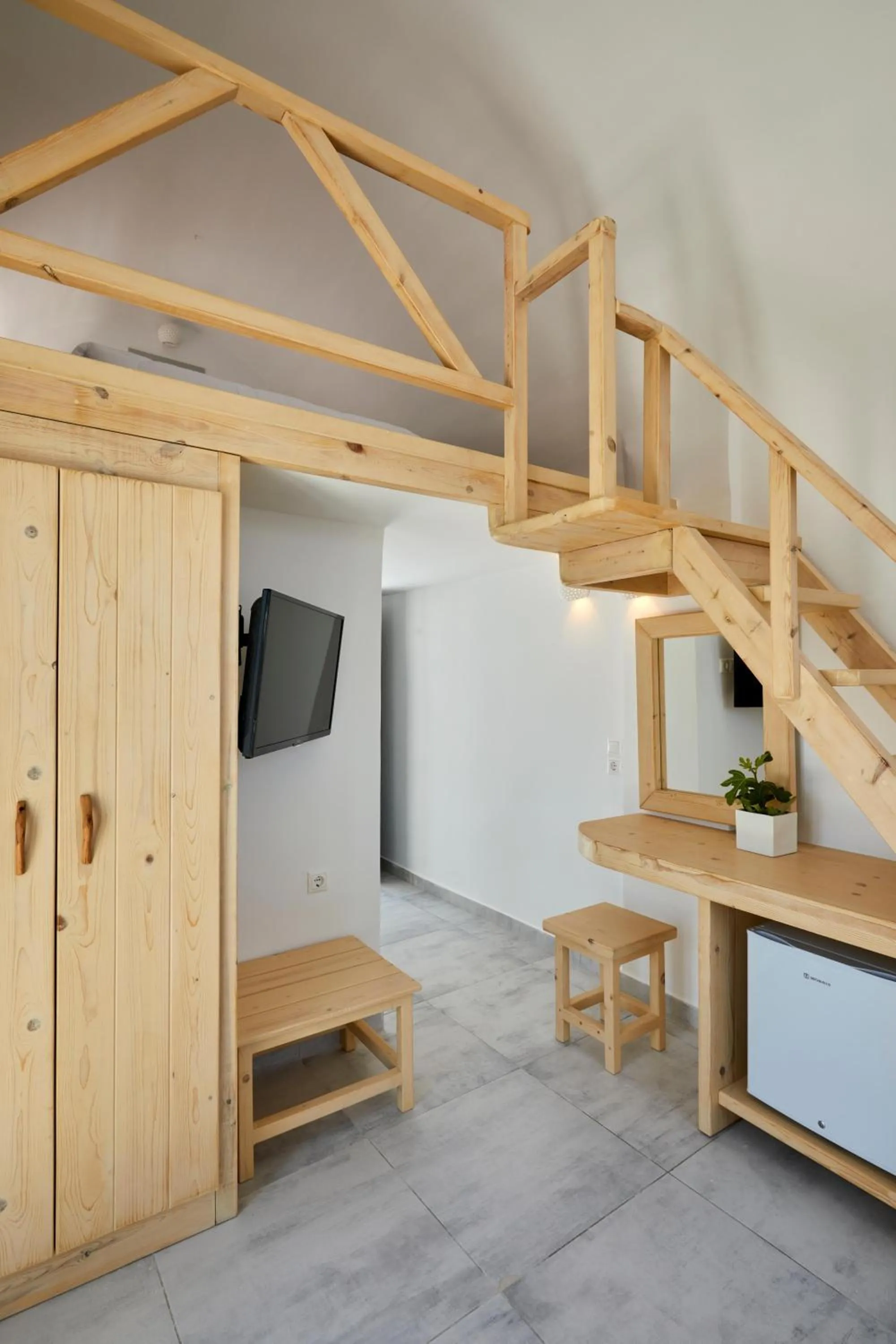 Junior Suite with Sea View in Santorini View