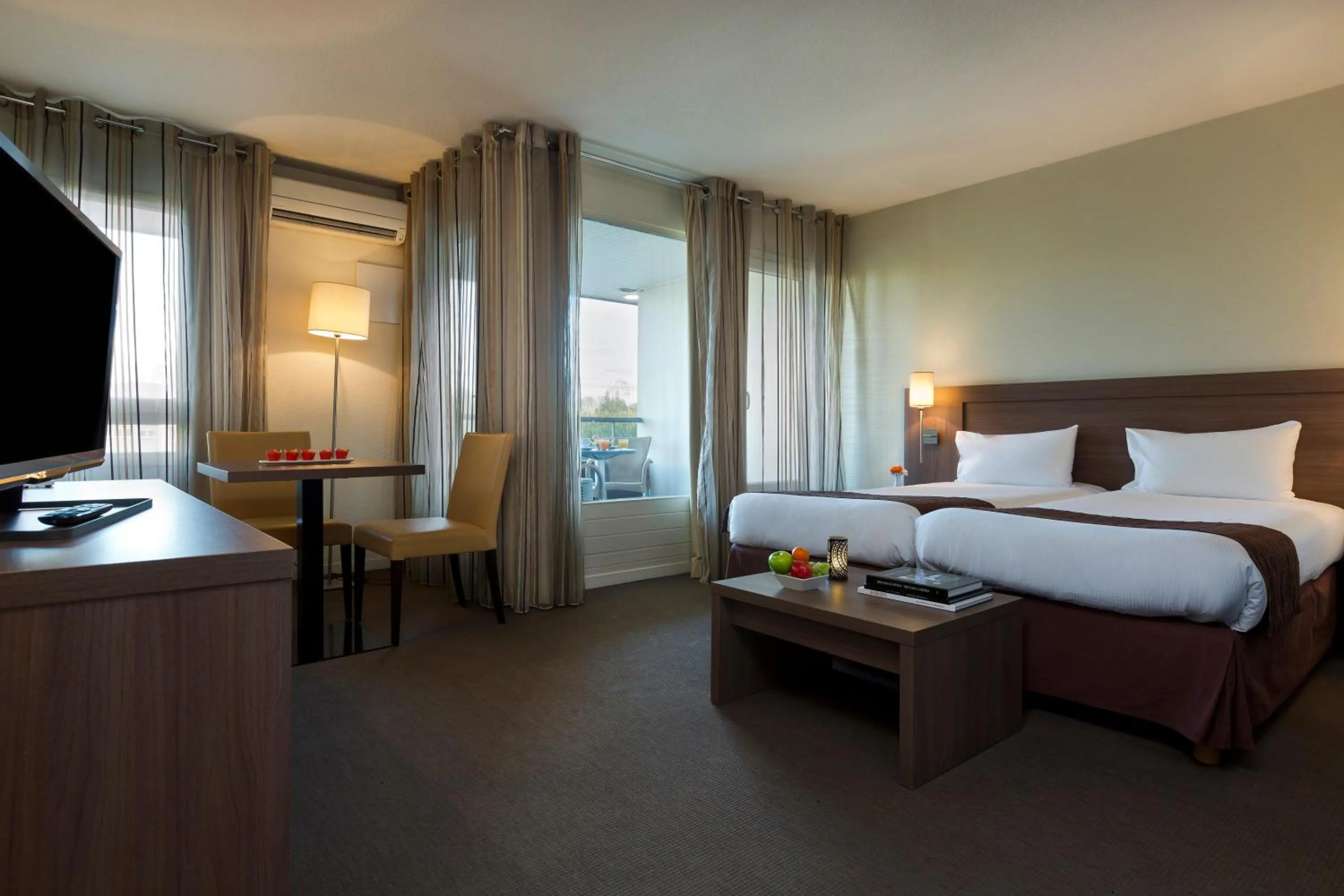 Superior Studio in Résidence la Réserve Genève Ferney Voltaire