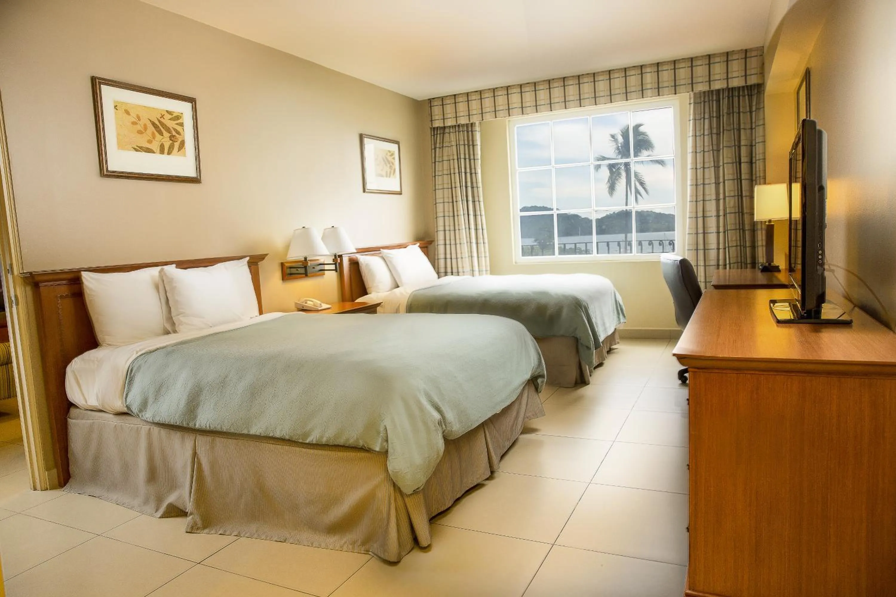 Queen Room with Two Queen Beds and Ocean View - Non-Smoking in Radisson Hotel Panama Canal