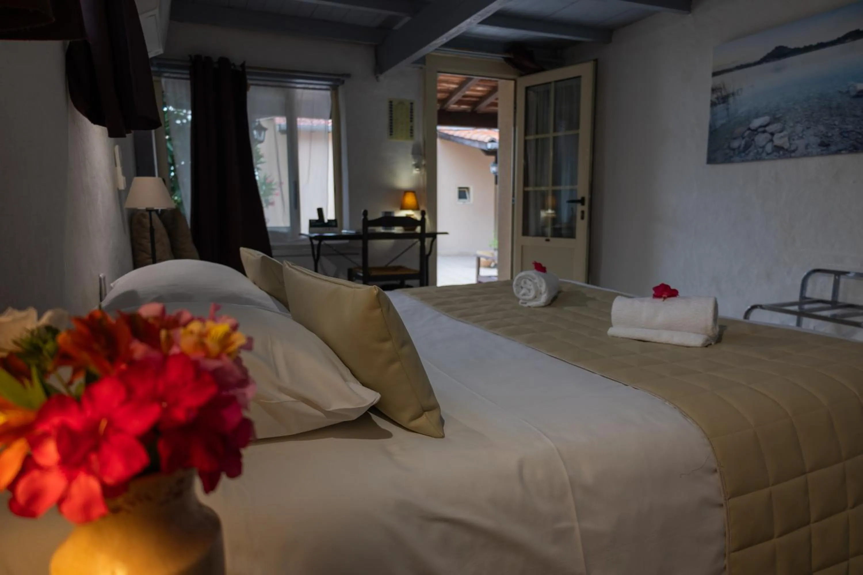 Double Room in Logis des Crêtes de Pignols