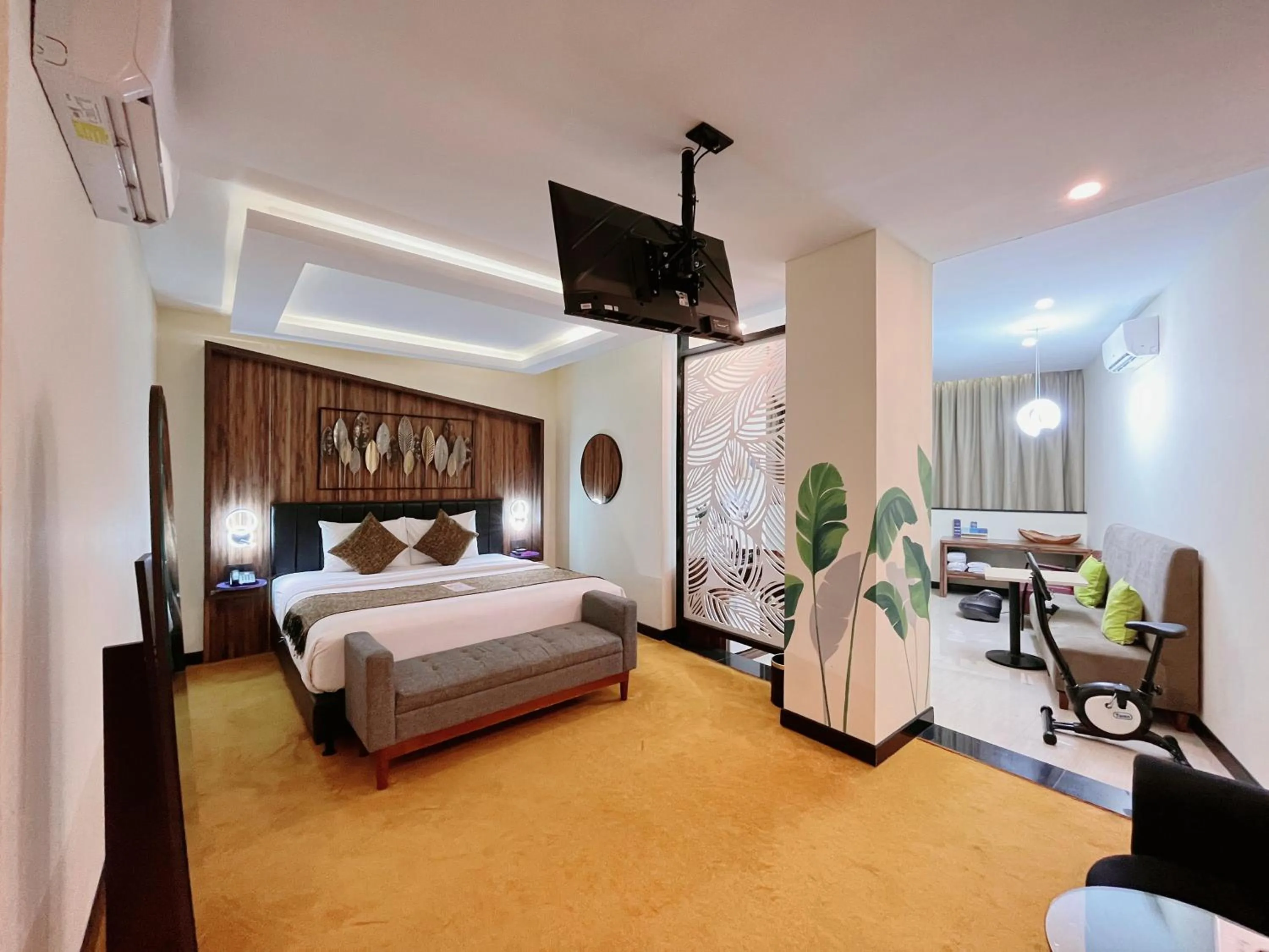 Presidential Suite Room Ubud Heaven in Oak Tree Urban Hotel Jakarta