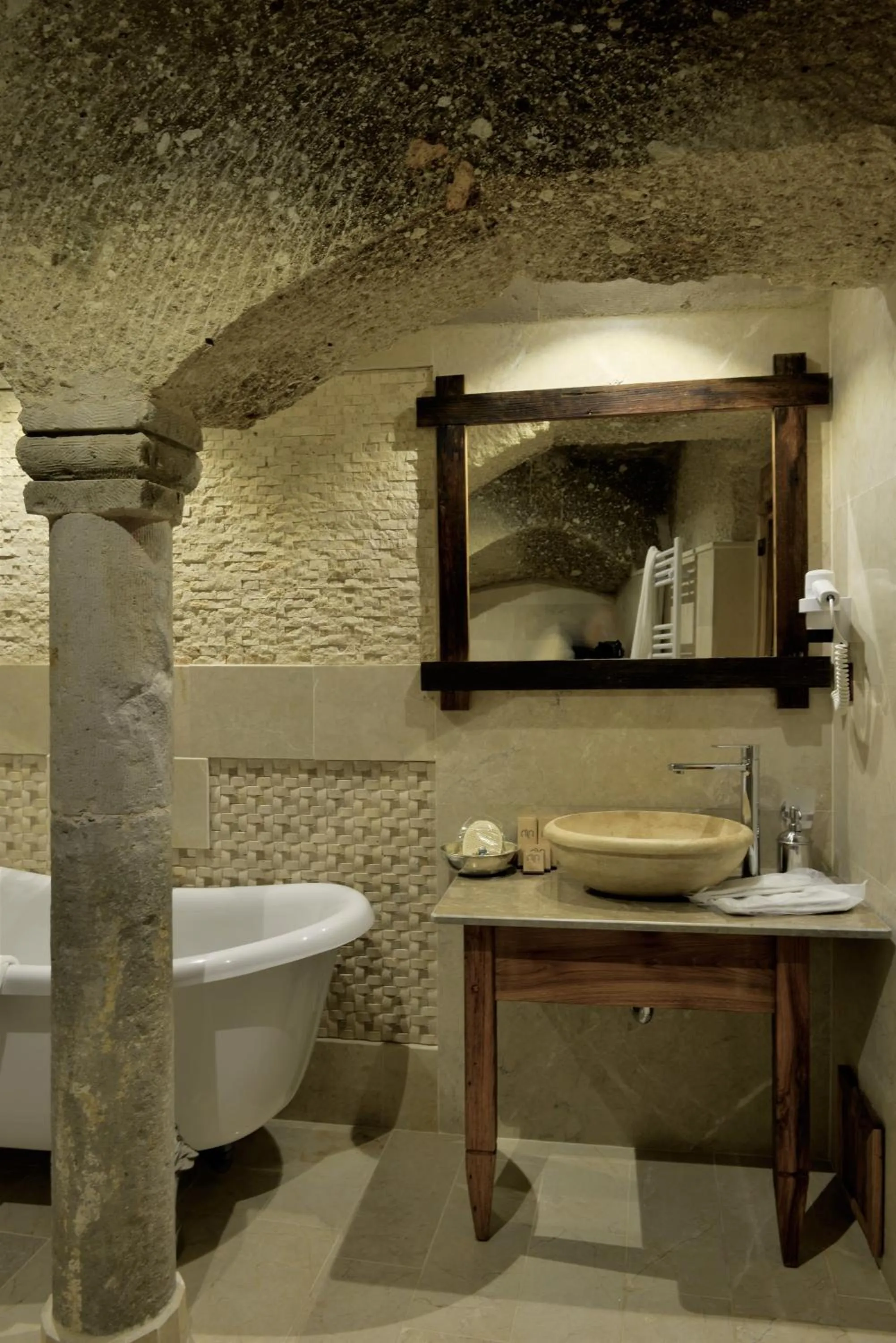 Suite in Aza Cave Cappadocia Adult Hotel
