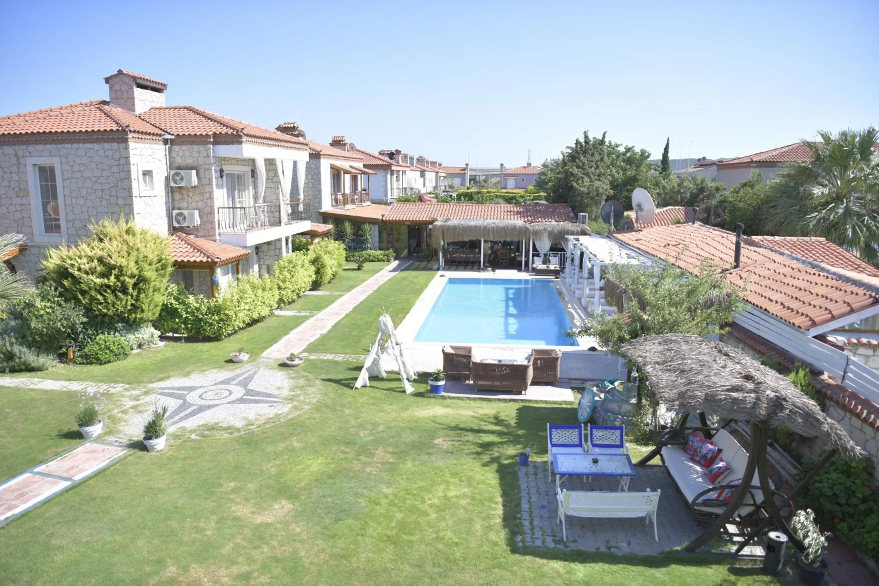 Kemerlihan Deluxe Hotel