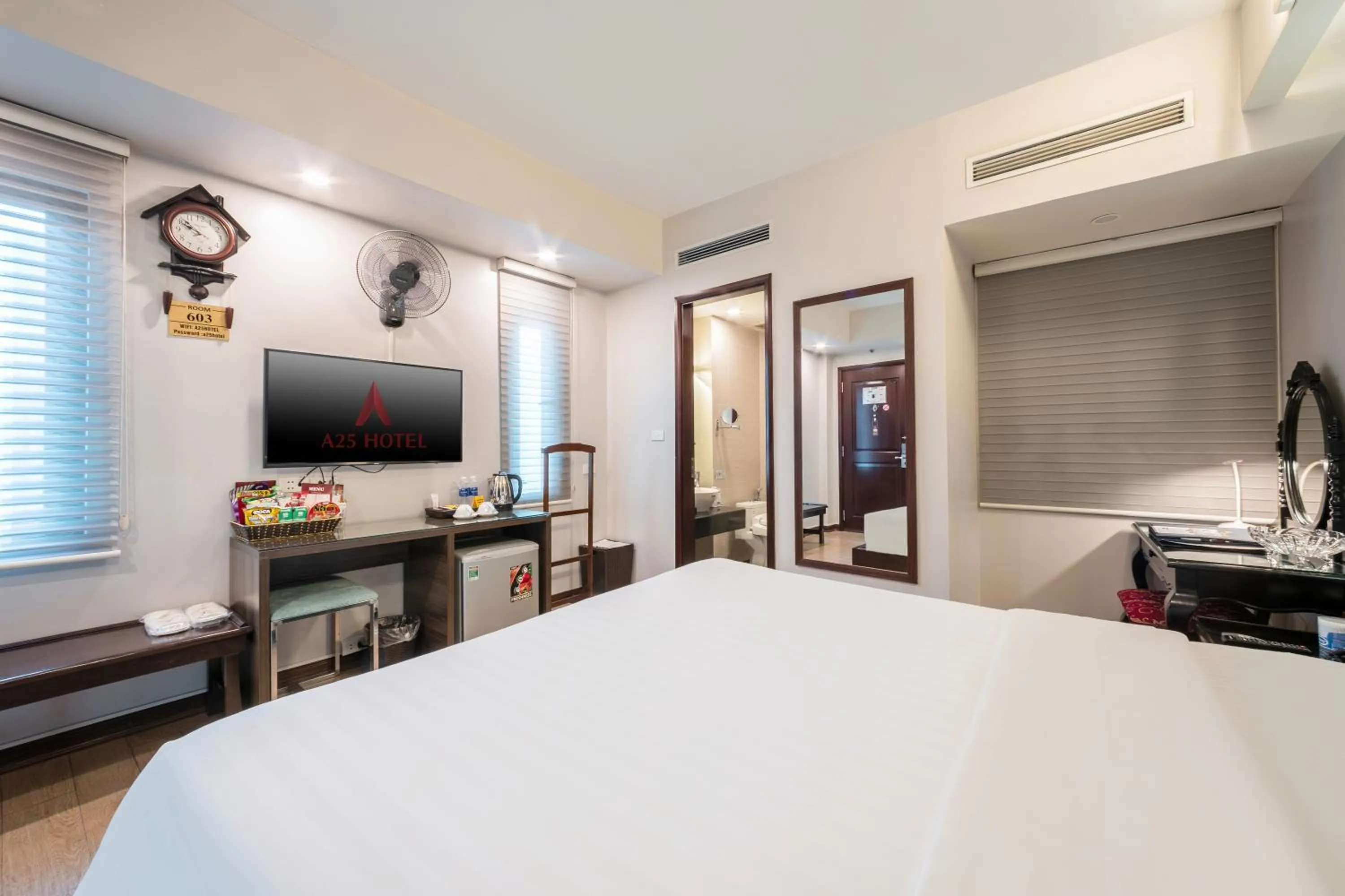 Superior Double Room in A25 Hotel - 88 Nguyễn Khuyến