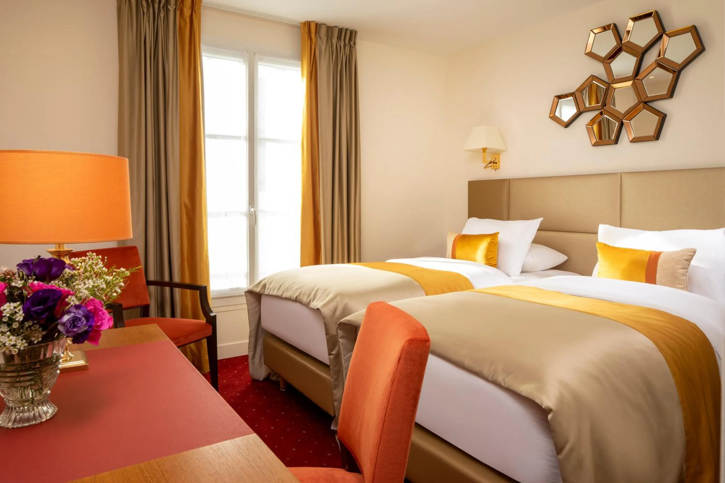 Superior Double or Twin Room in Hotel De Suede Saint Germain