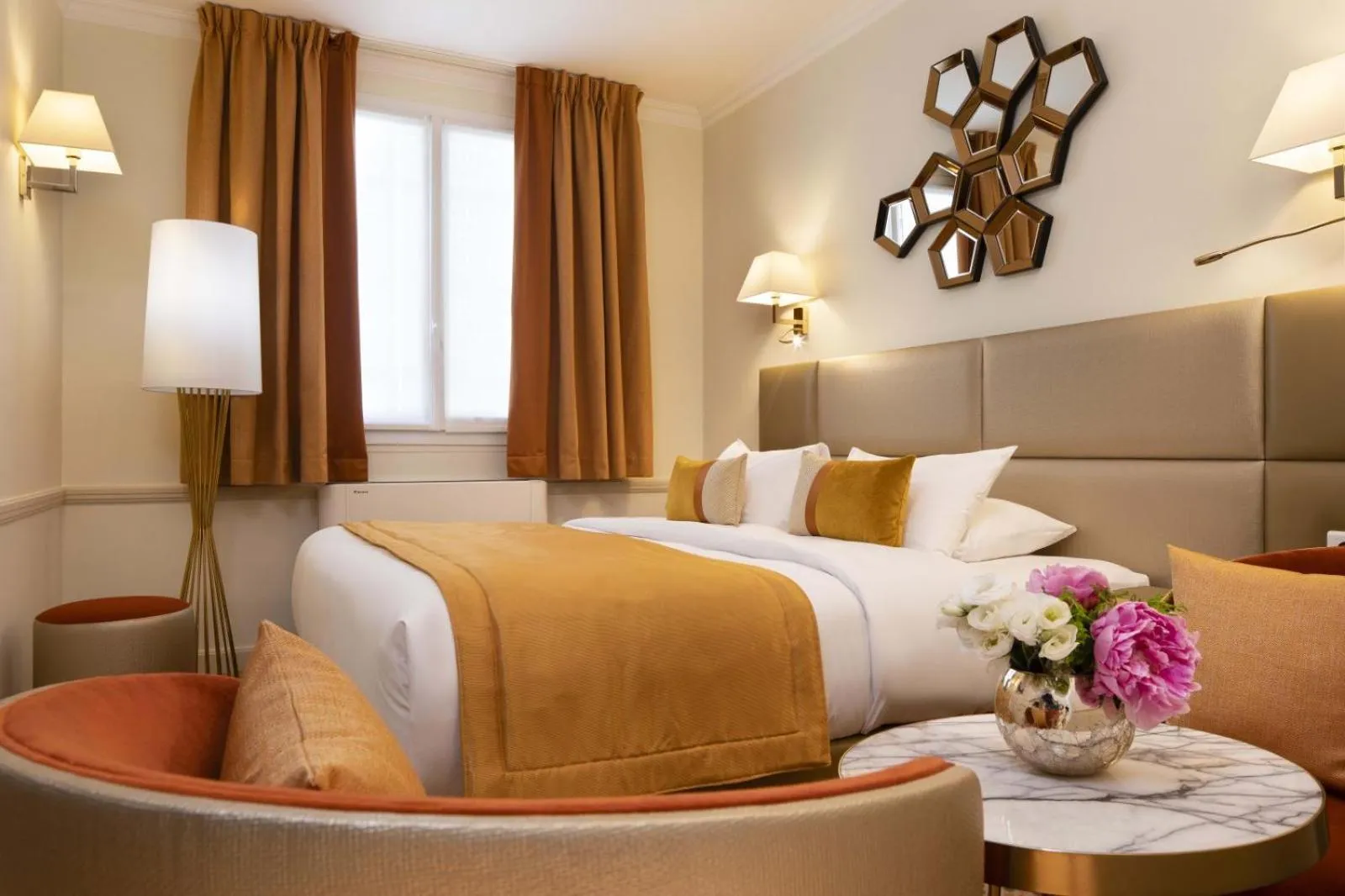 Suite in Hotel De Suede Saint Germain