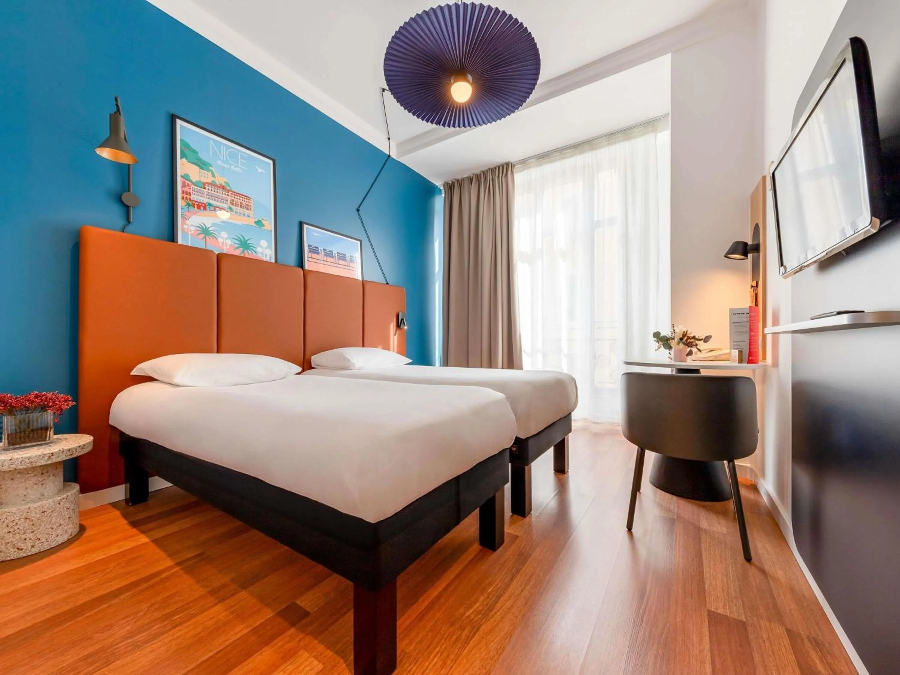 Standard Twin Room in ibis Nice Centre Notre Dame