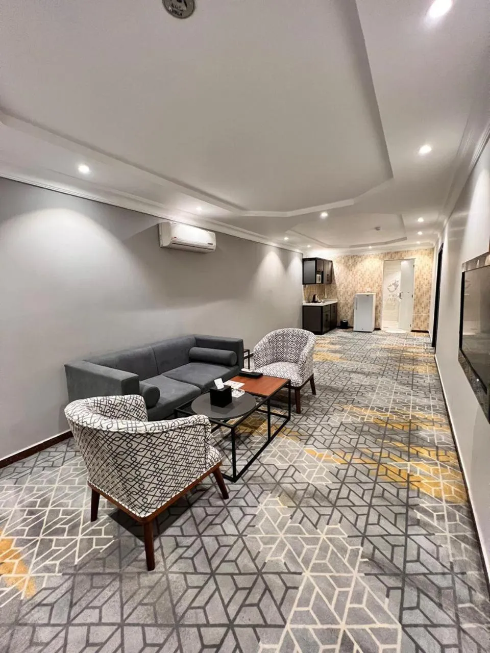 Deluxe Suite with Jacuzzi in Al Muhaidb Residence Al Maidan