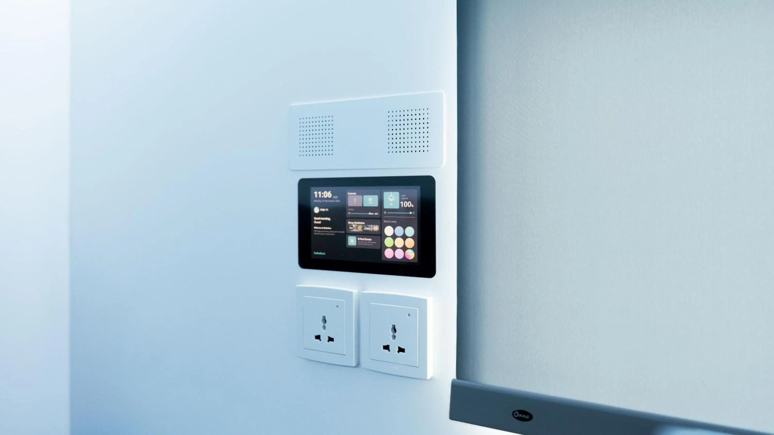 Earth Single in Bobopod Dago, Bandung