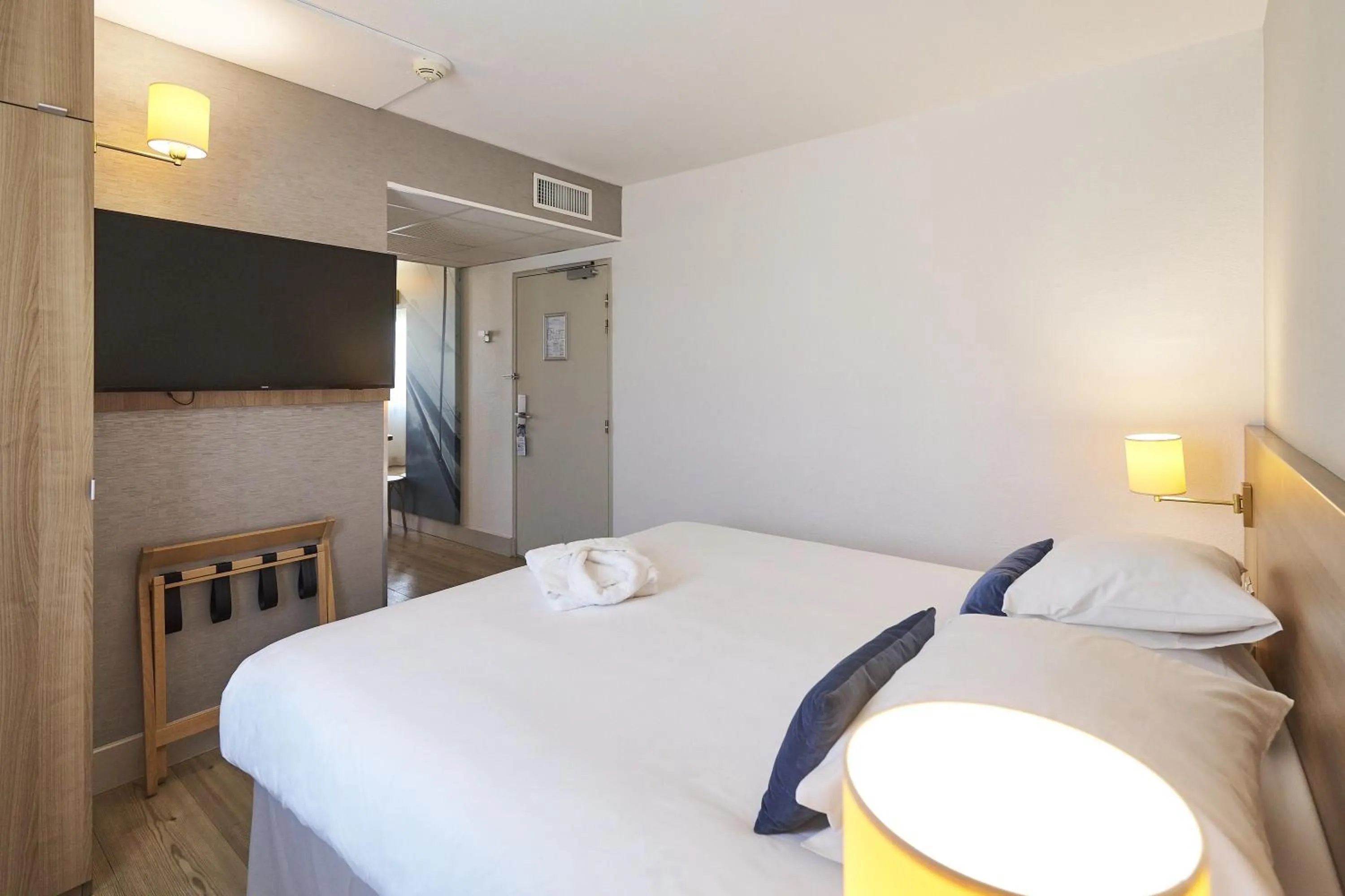 Family Room in Best Western Plus Ajaccio Amirauté