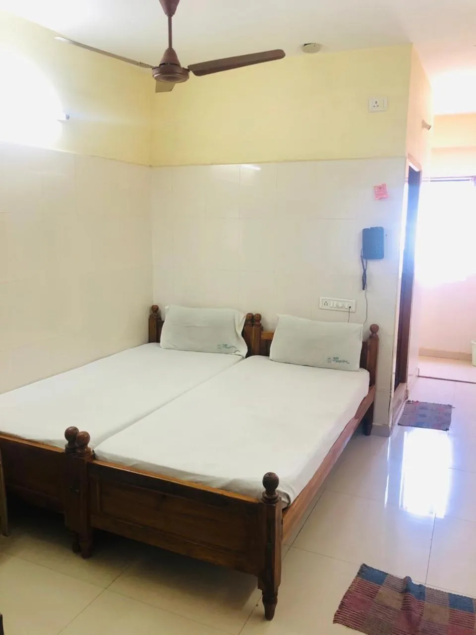 Non-A/C Deluxe Double or Twin Room with City View in Hotel Temple View Annex