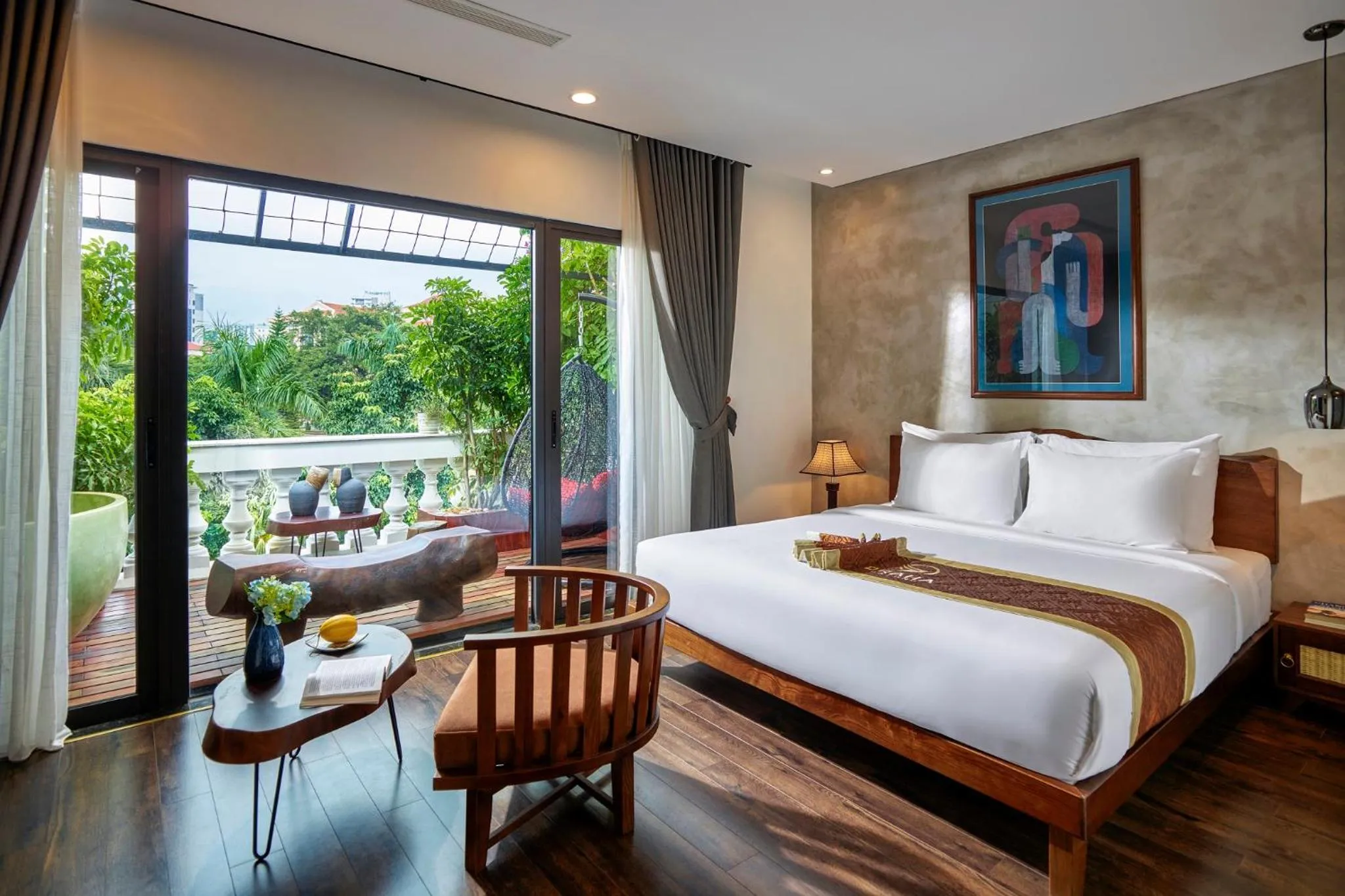 Junior Suite Studio with Bathtub, Balcony & Mountain View in Draha Halong Hotel - Serenity, Charm and Nature - Preferred by Western Travelers