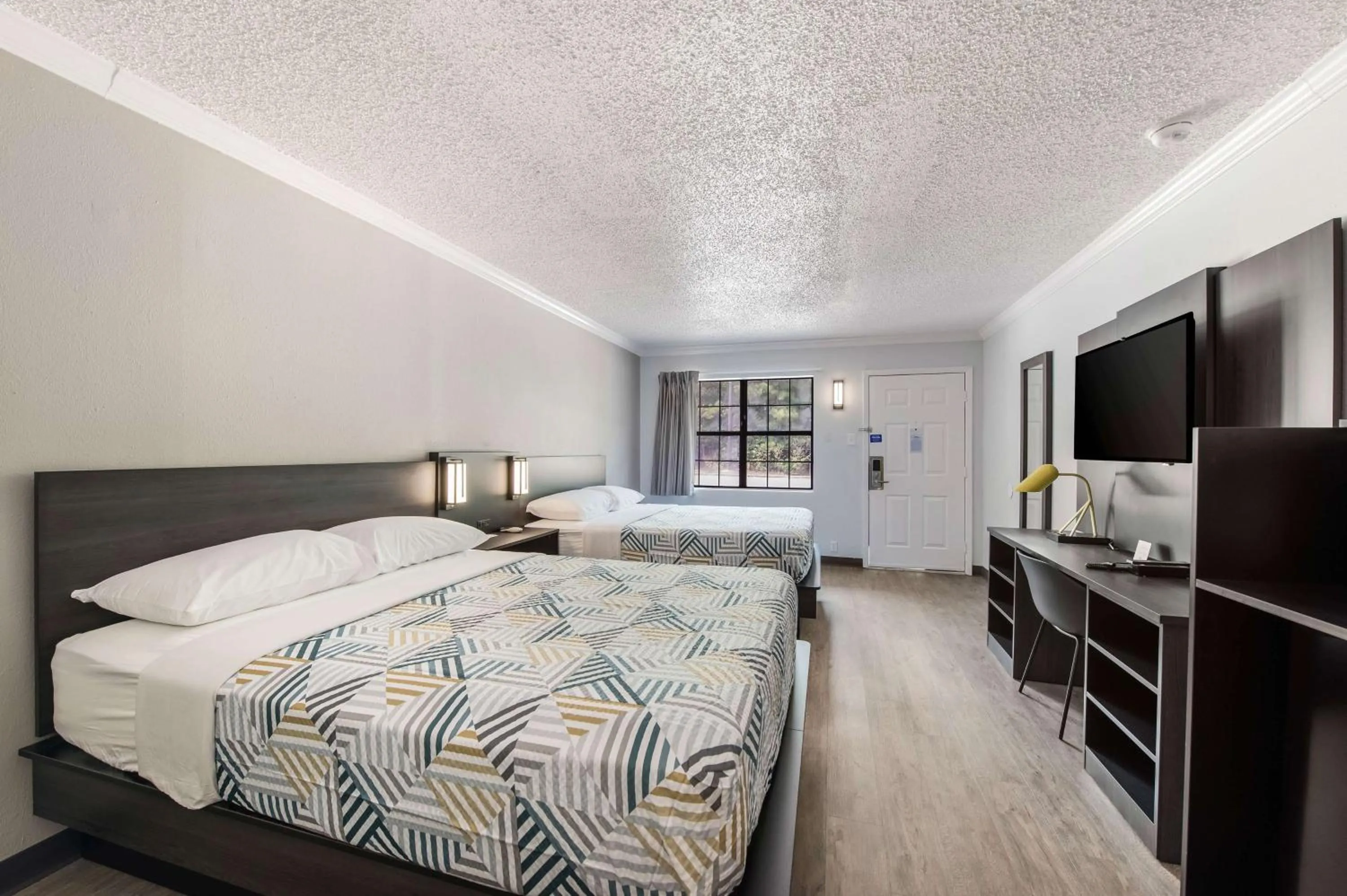 Deluxe Queen Room with Two Queen Beds - Non-Smoking in Motel 6-Kilgore, TX