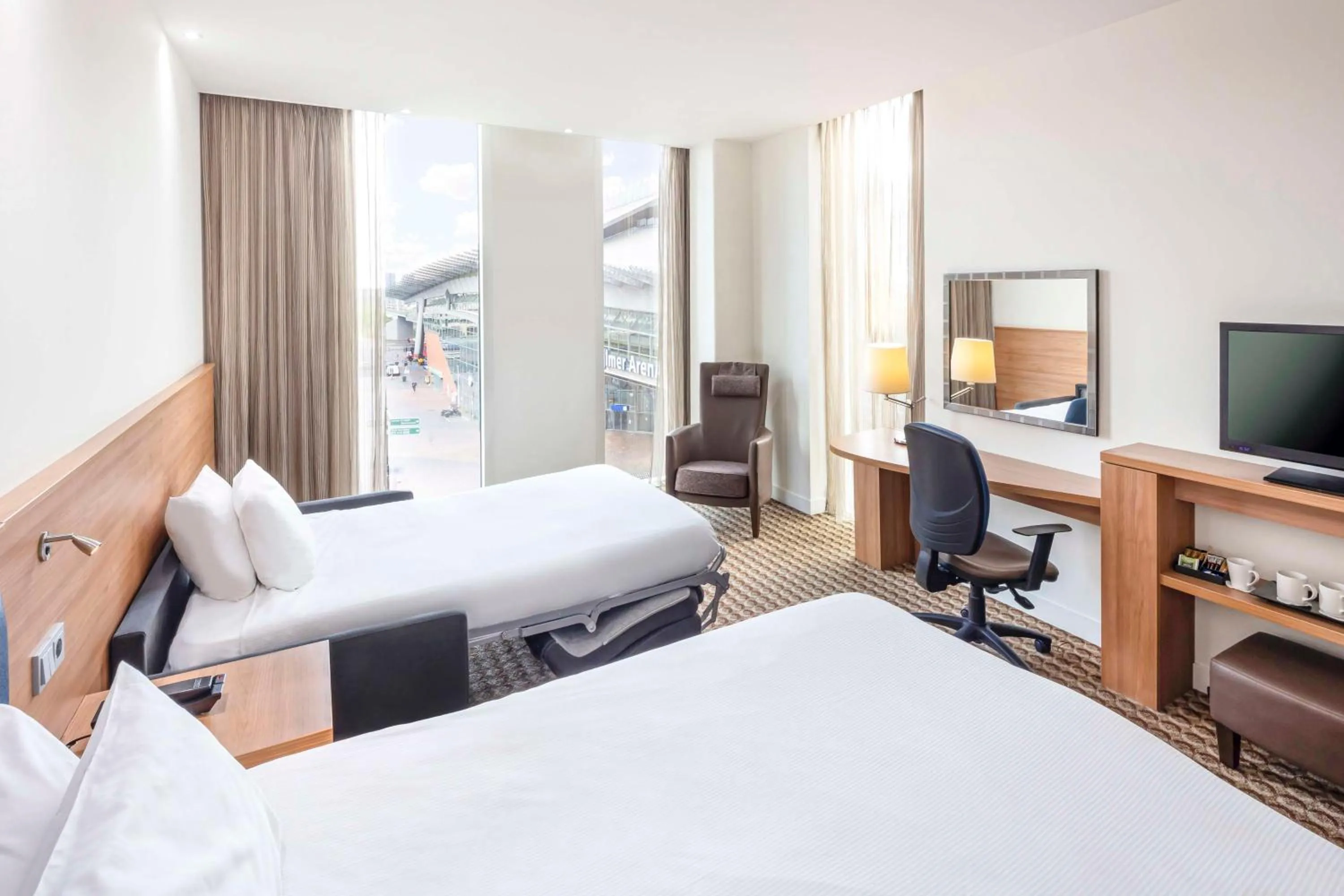 Queen Room - Mobility Access in Hampton By Hilton Amsterdam Arena Boulevard
