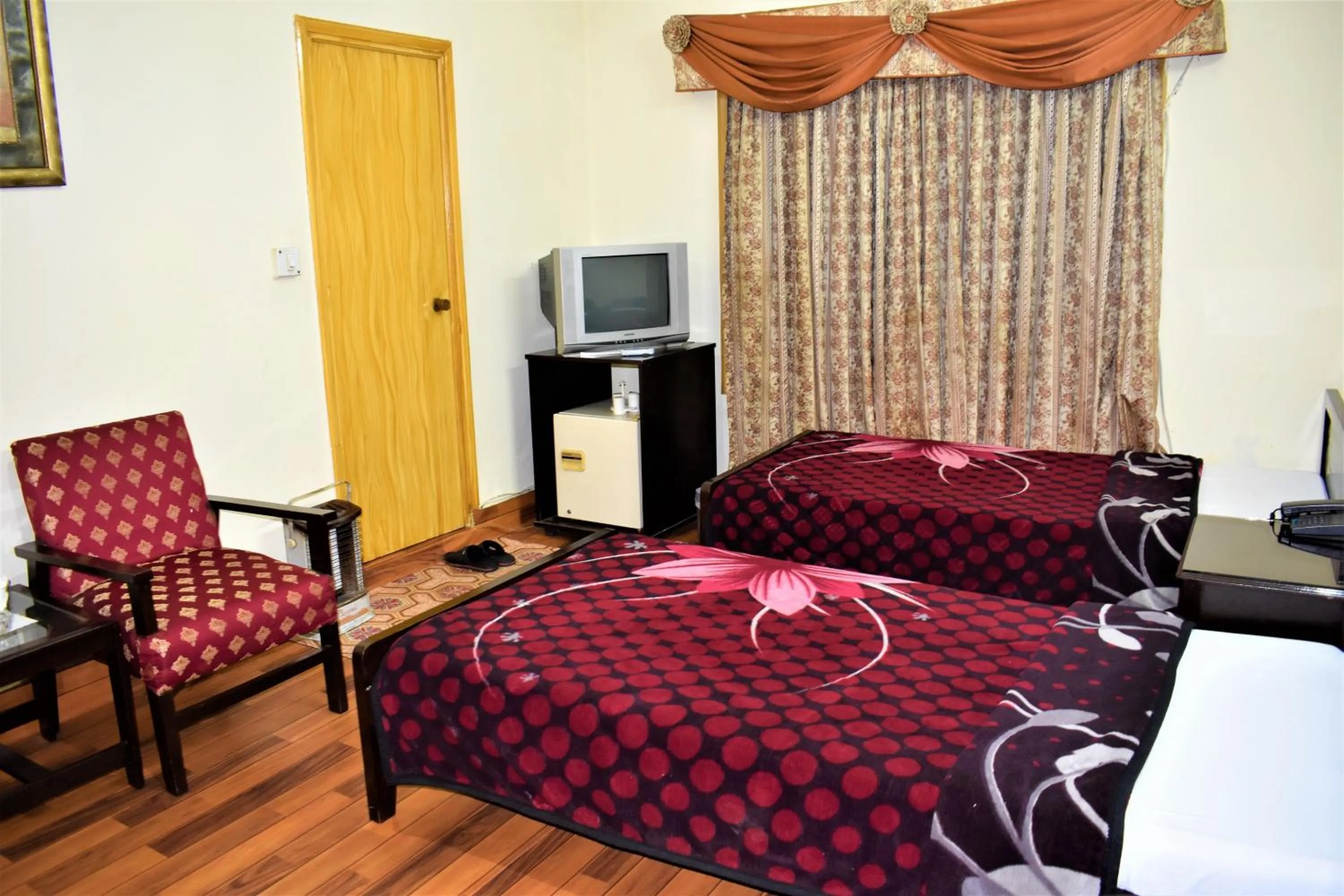 Twin Room in The City Lodge