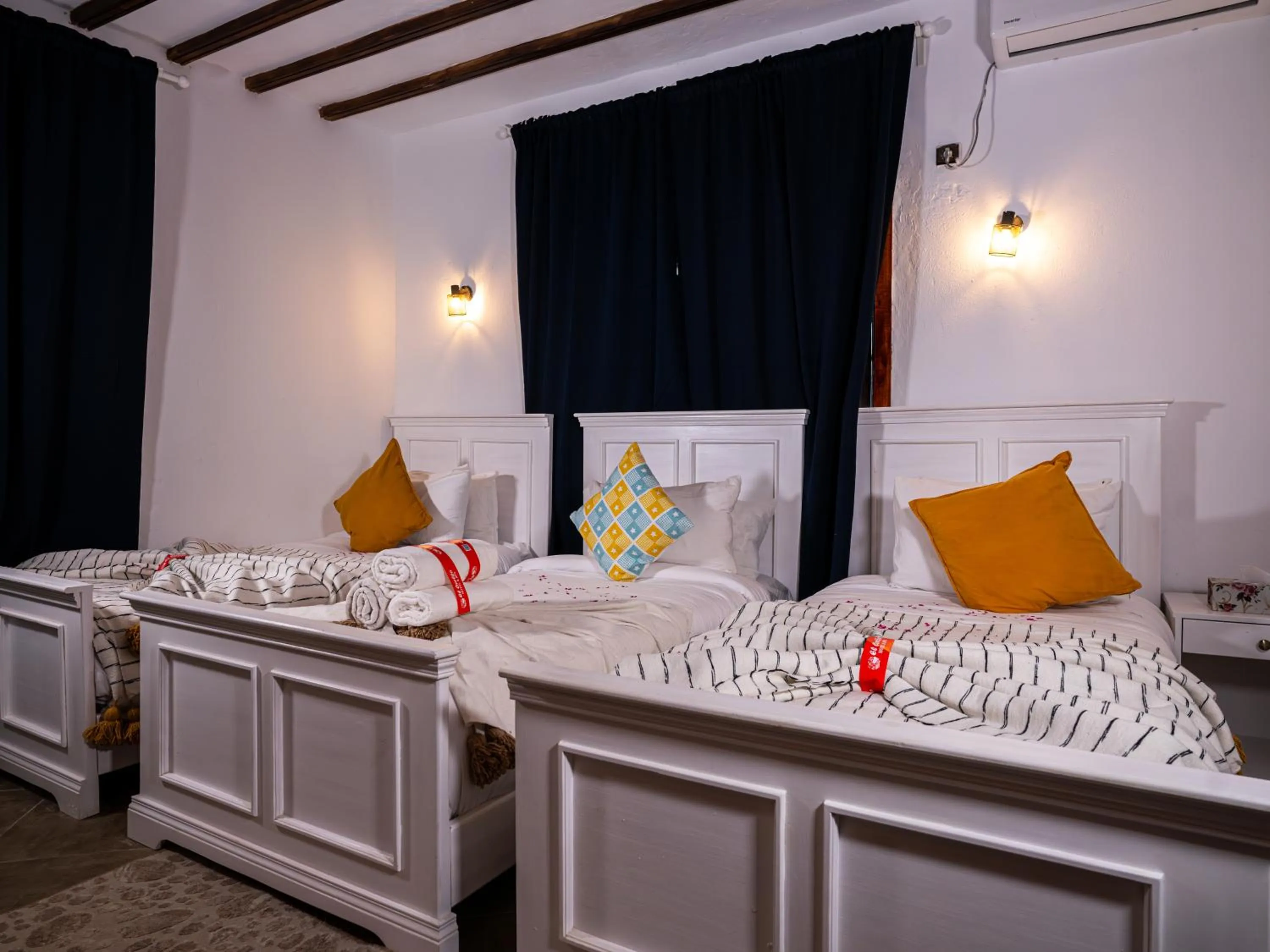Deluxe Quadruple Room in Resort Hotel El Cortijo & Spa
