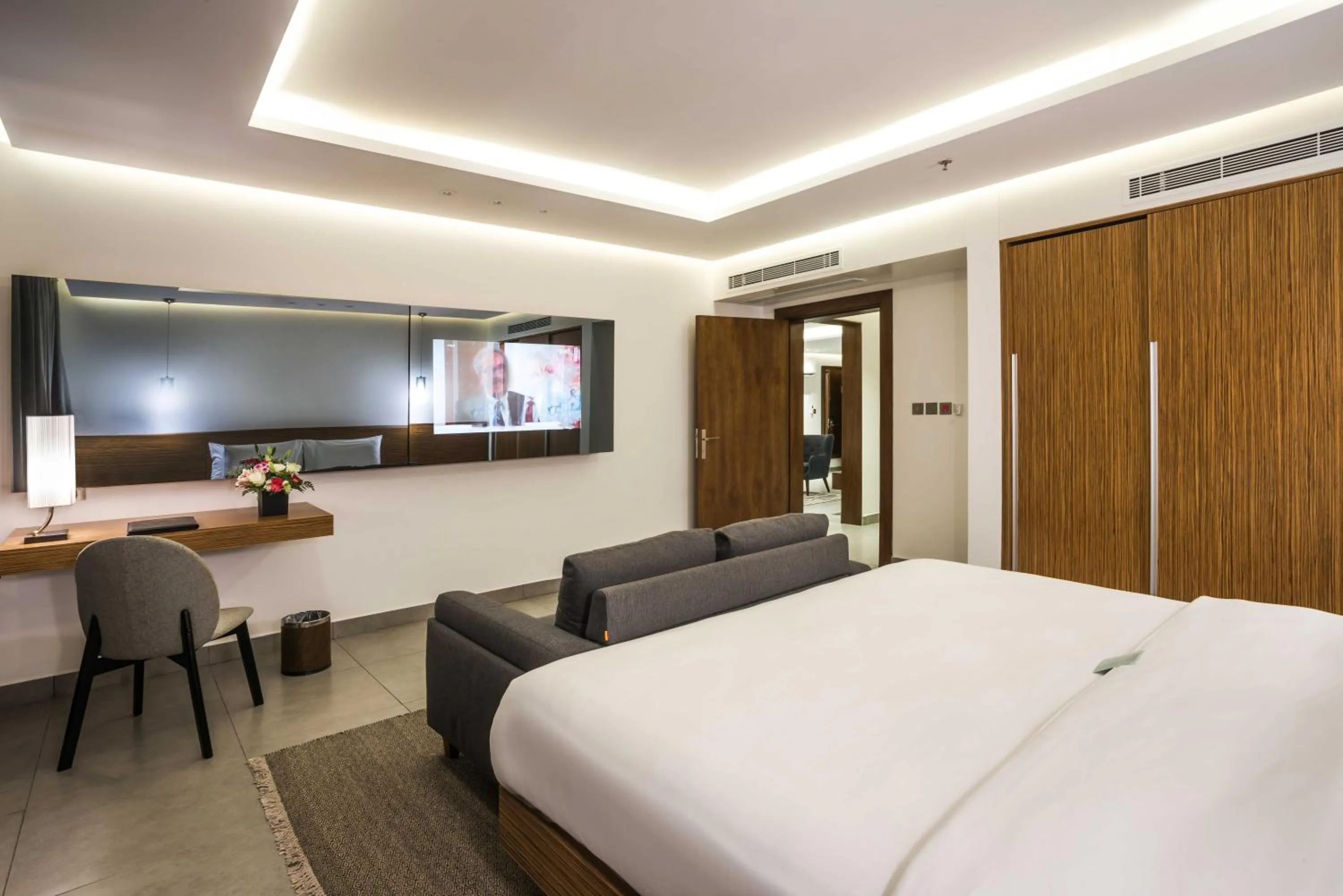 King Suite in Boudl Al Wadi