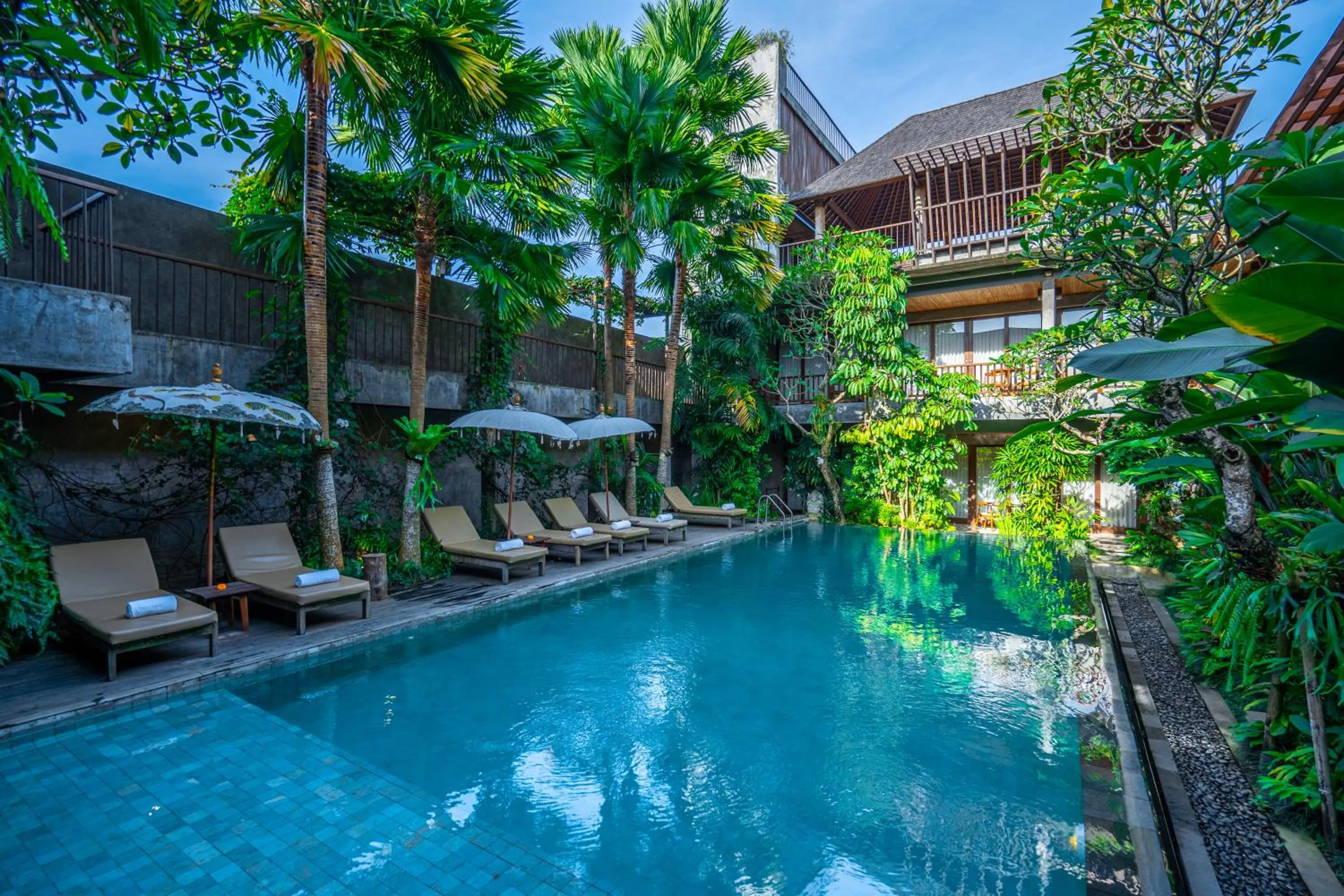Honeymoon Package at Suite Room in Purana Suite Ubud