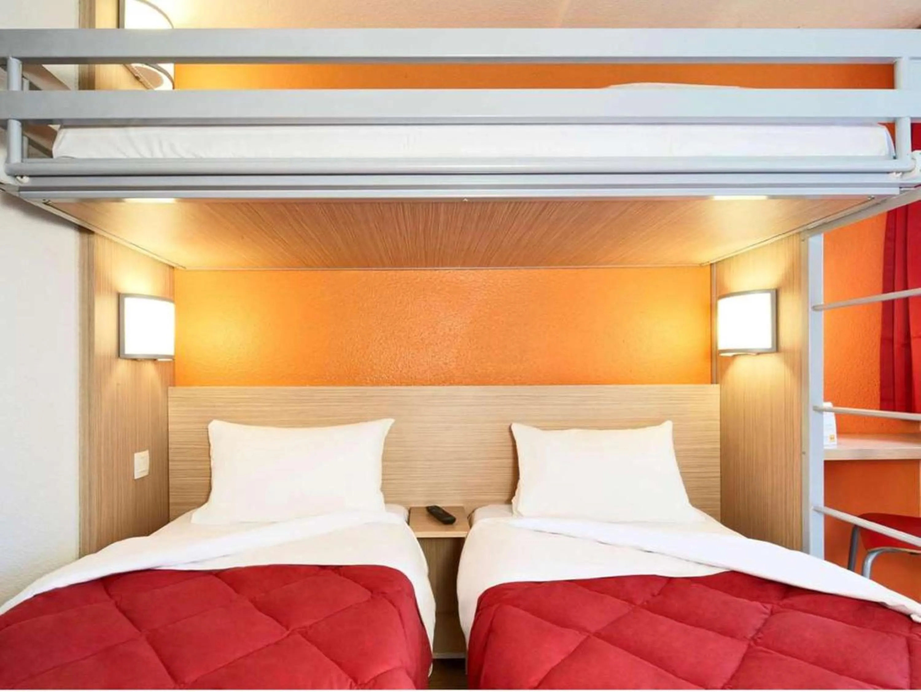 Triple Room in Premiere Classe Herblay