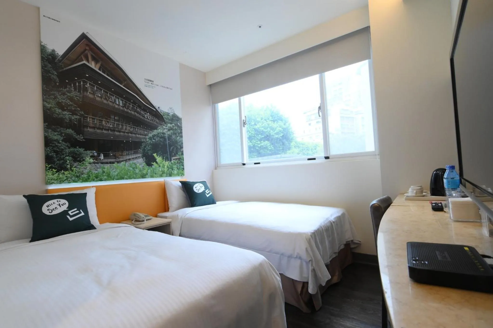 Standard Twin Room in CU Hotel Taipei