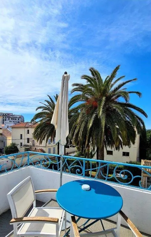 Prestige Room with  Terrace in Hôtel La Villa Juan Beach
