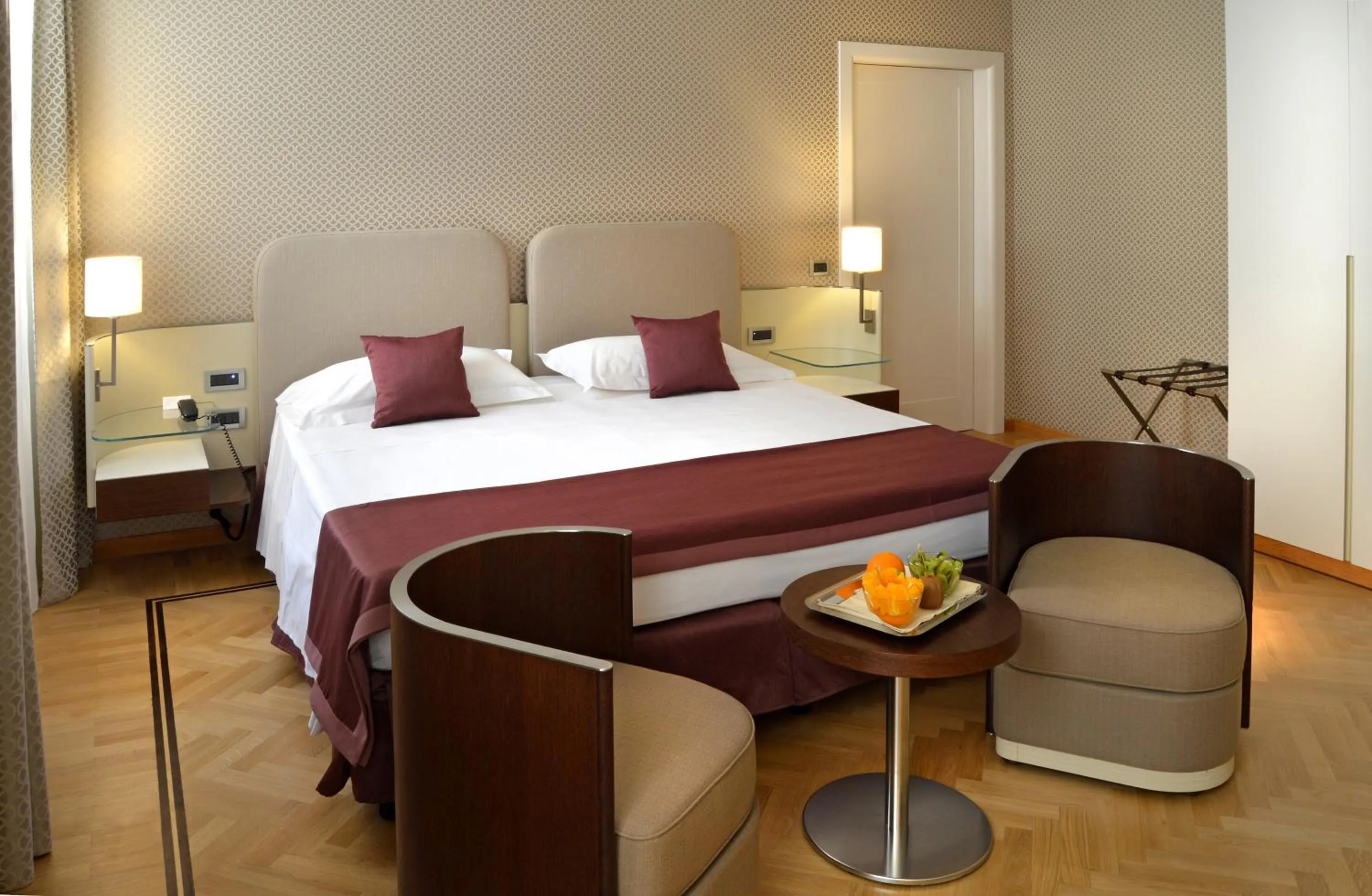 Superior Double Room in Palazzo Esedra