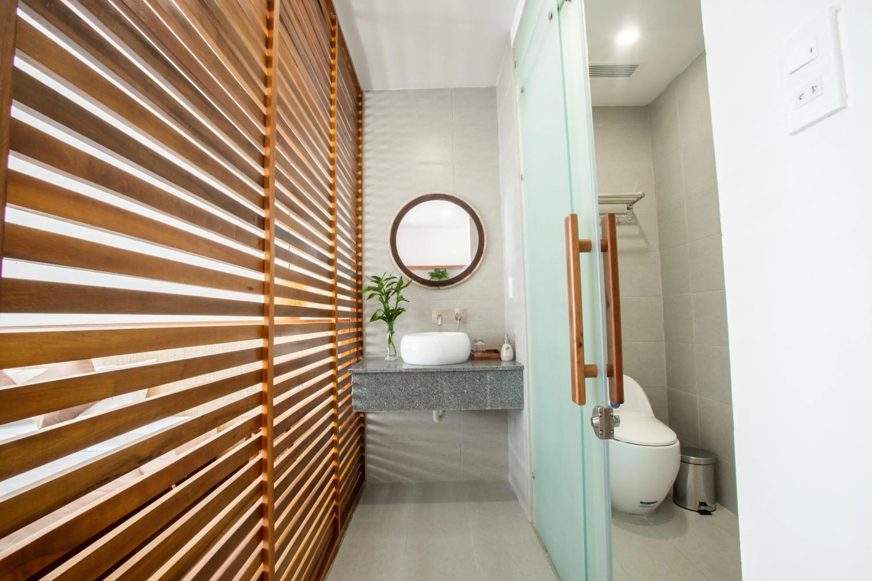 Quadruple Room with Balcony in Luu Ngai Condotel Quy Nhon