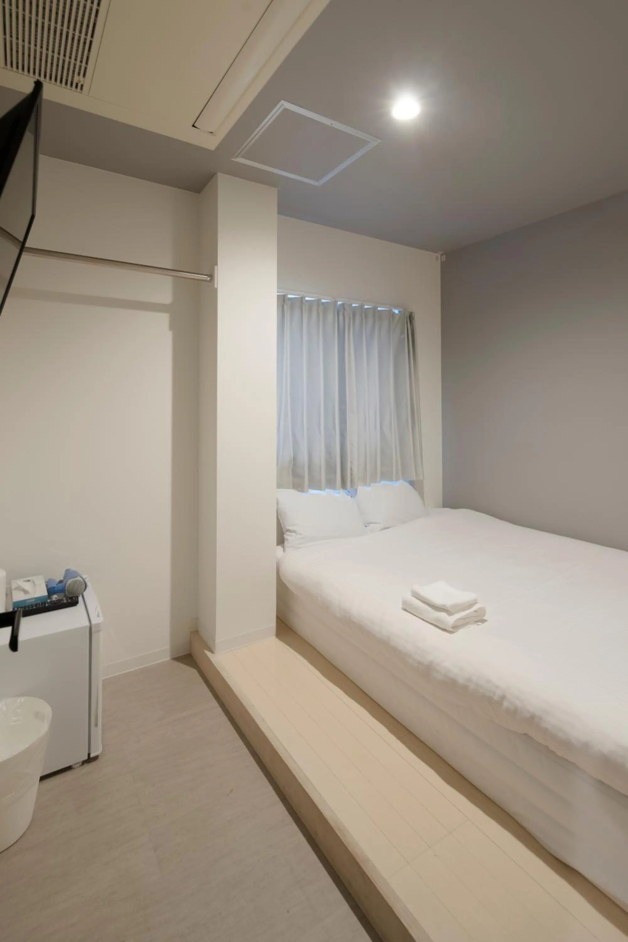 Standard Double Room with Shared Bathroom - single occupancy in Iwatoyama Hostel