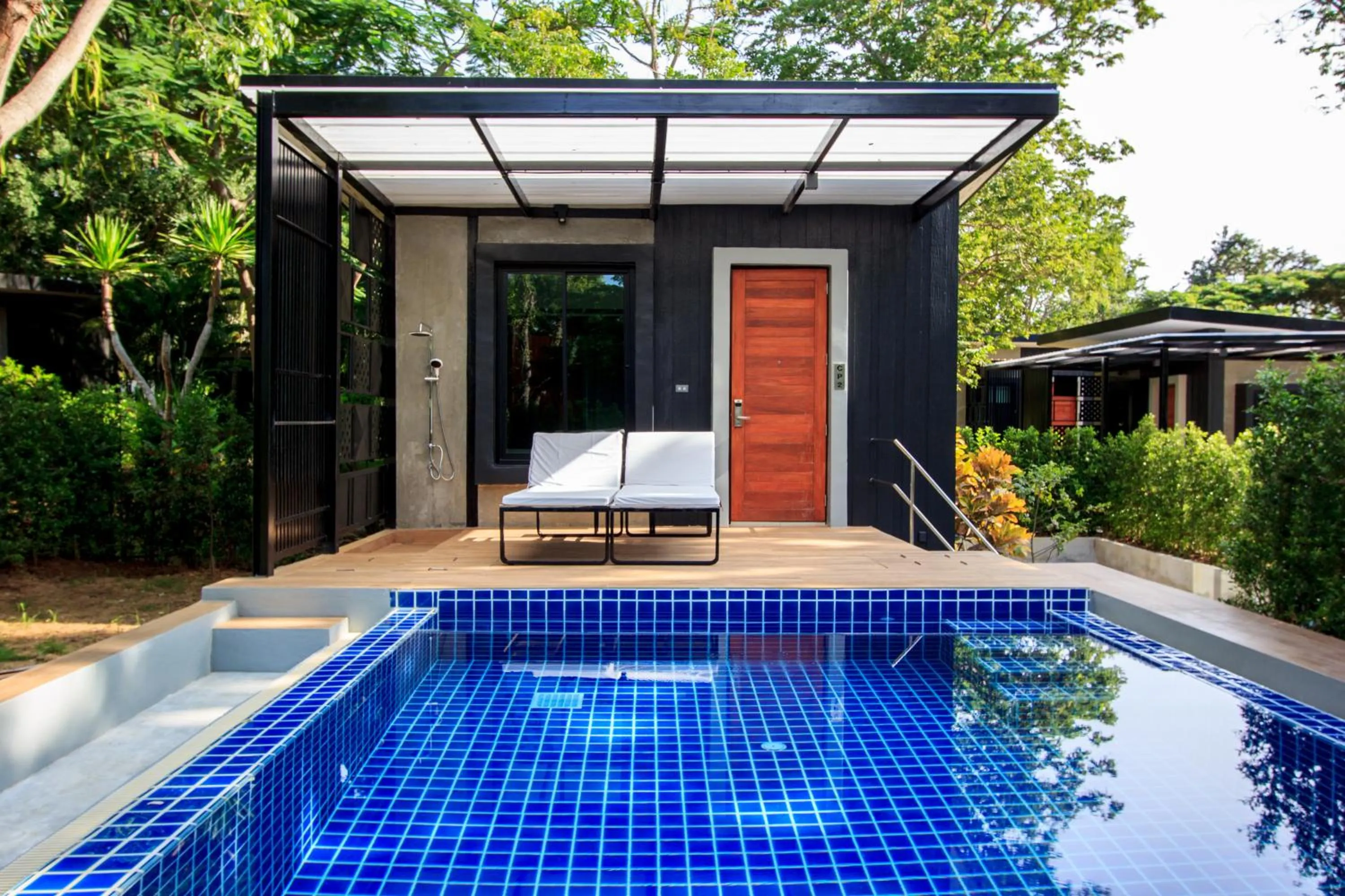 Cottage Villa with Private Pool in Sunshine Paradise Resort