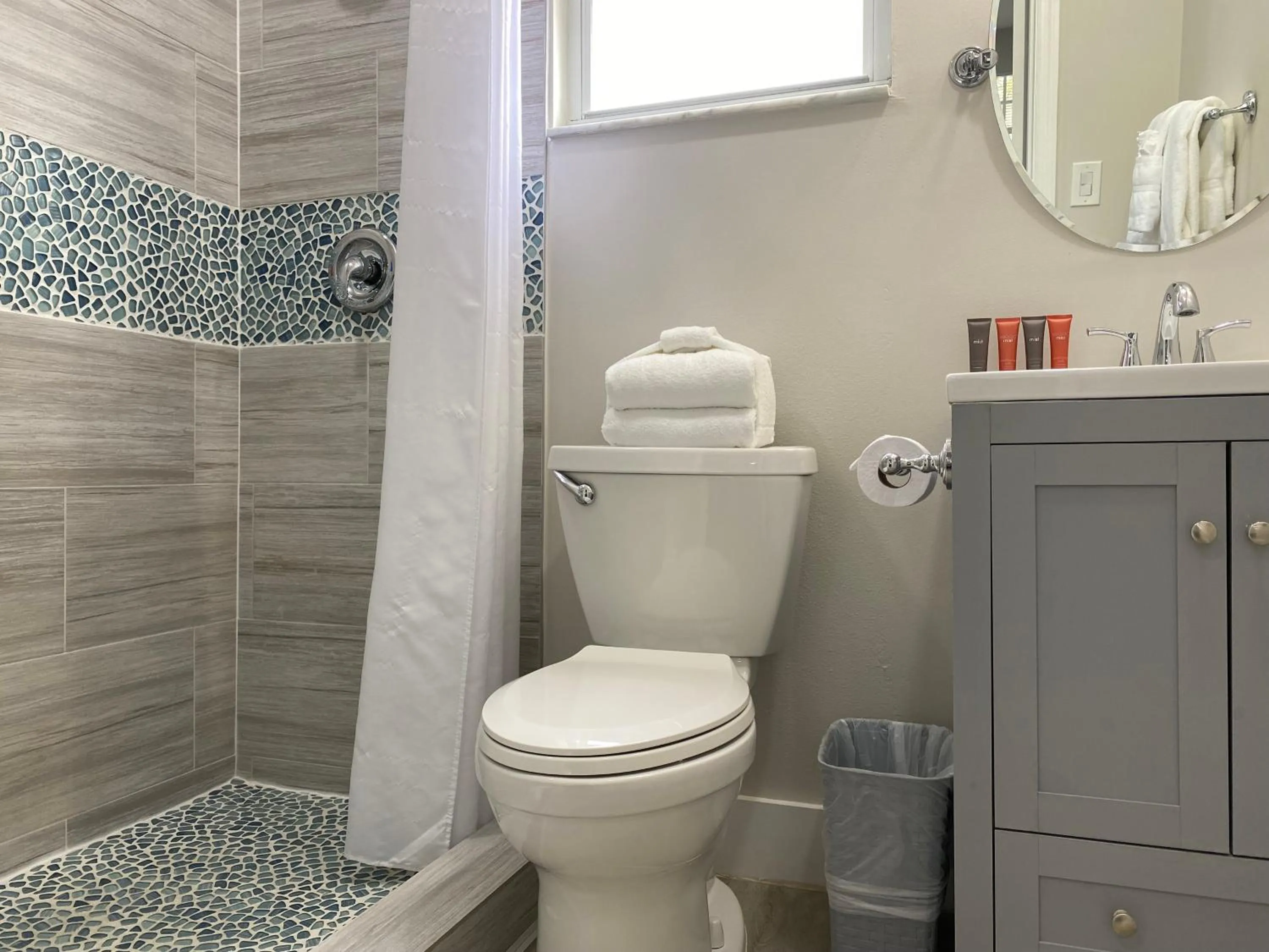 Standard King Room in Amoray Dive Resort