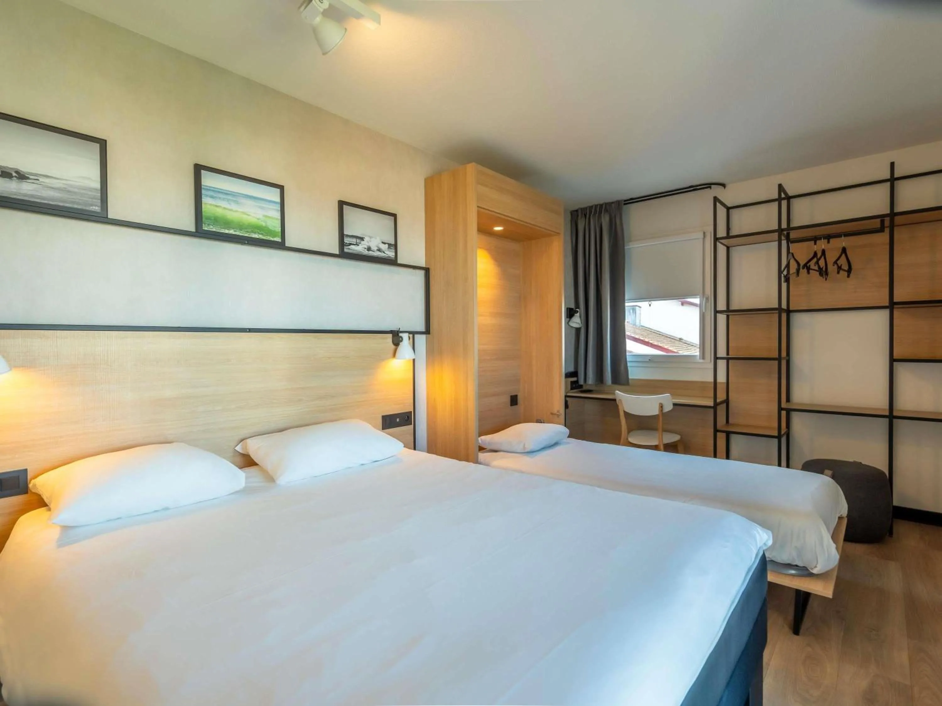 Standard Room with One Double Bed and One Single Bed in ibis Ciboure Saint-Jean-de-Luz