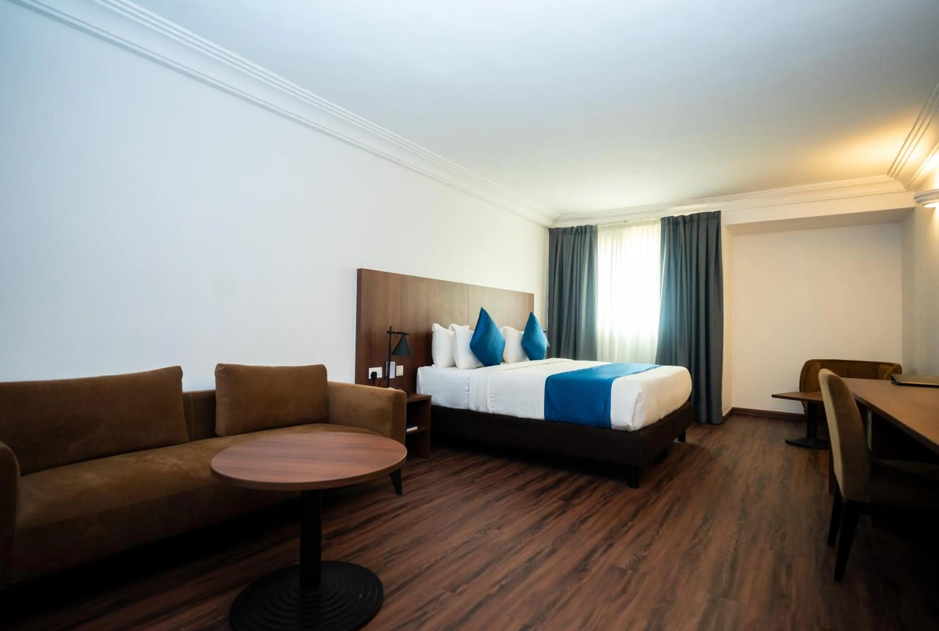 Deluxe Room in Alisa Hotel North Ridge