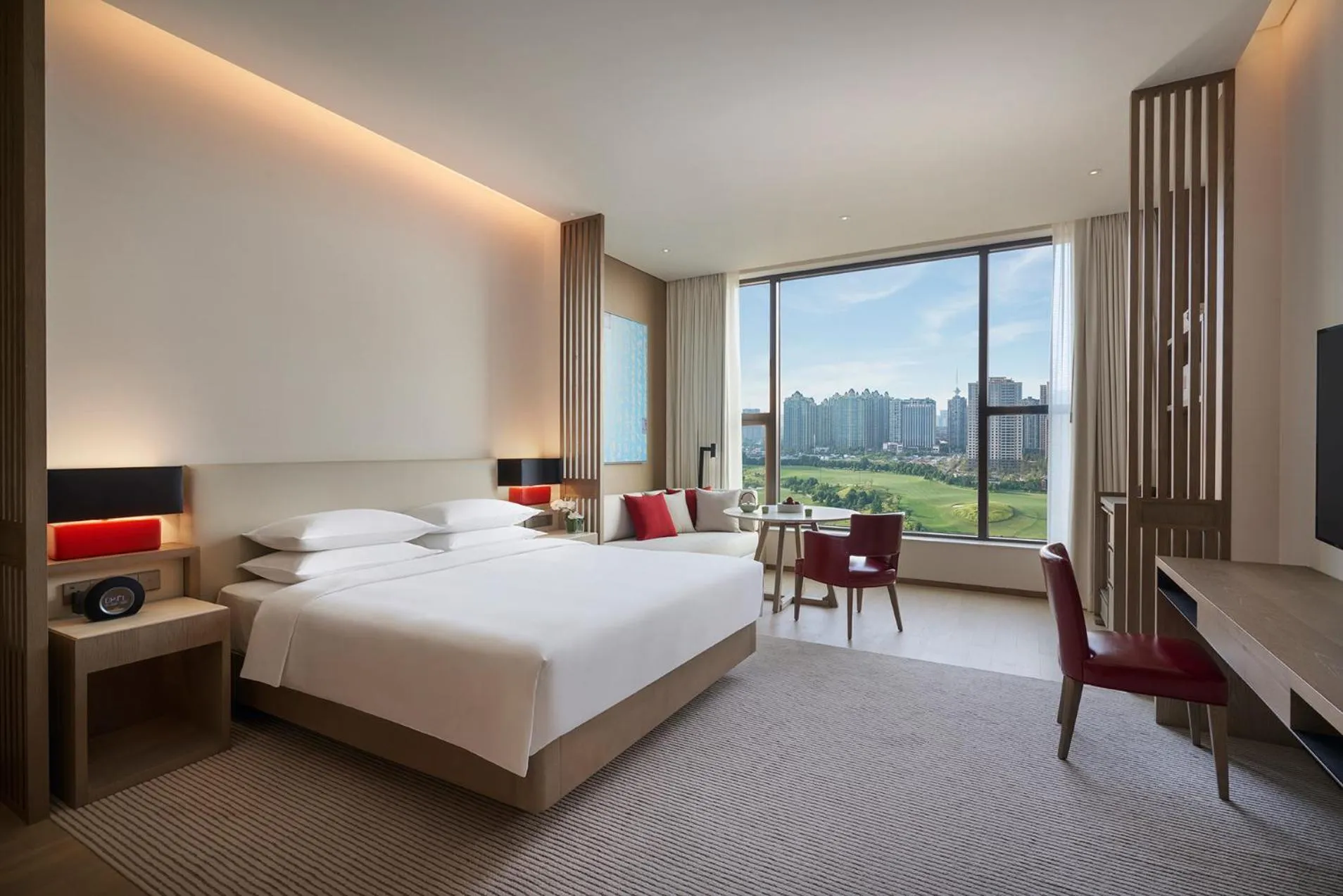King Room with City View - Club Access in Hyatt Regency Zhuzhou