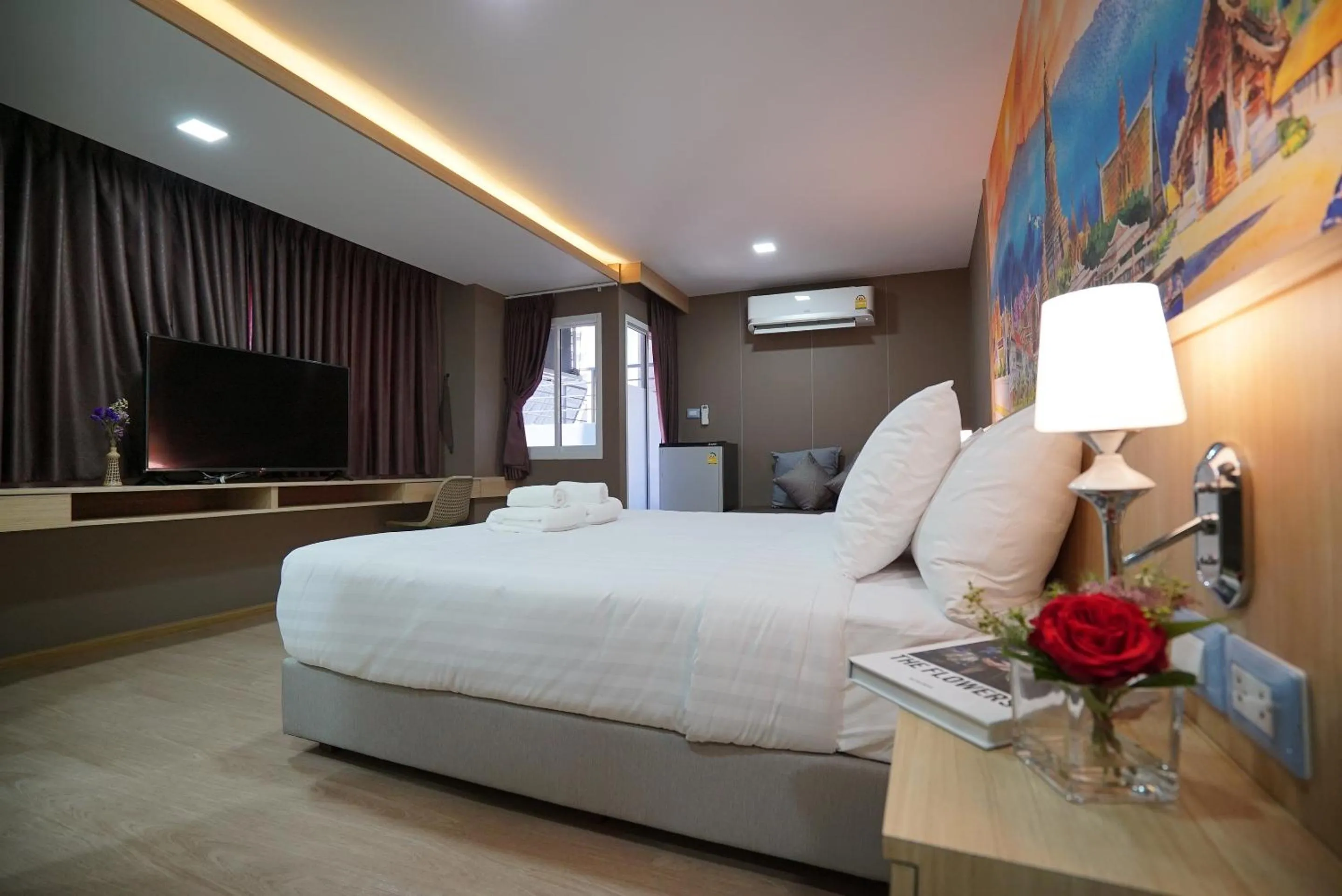 Deluxe King Room in The Qube fifty Hotel