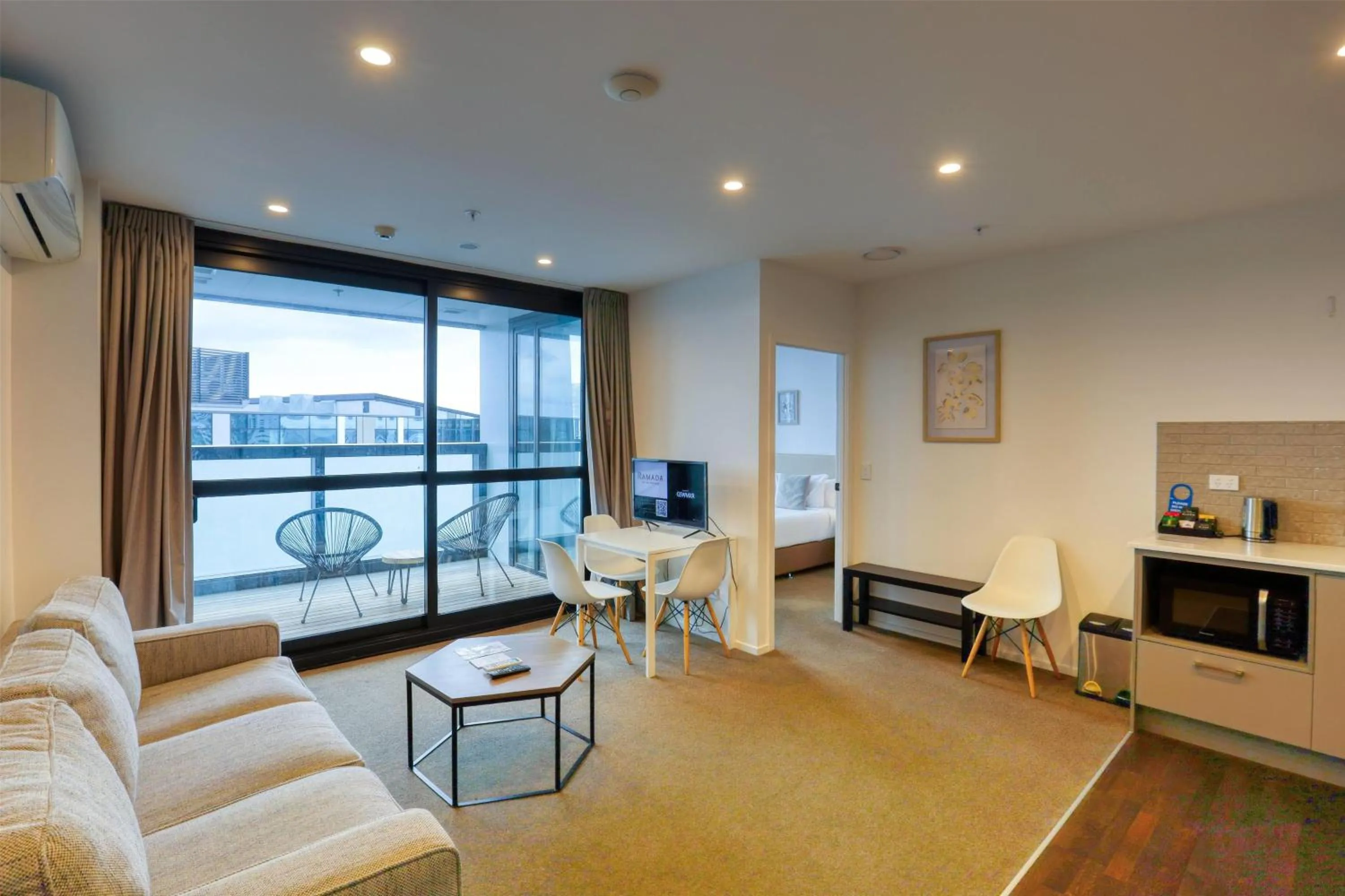 King Suite - Non-Smoking in Ramada Suites By Wyndham Victoria Street West