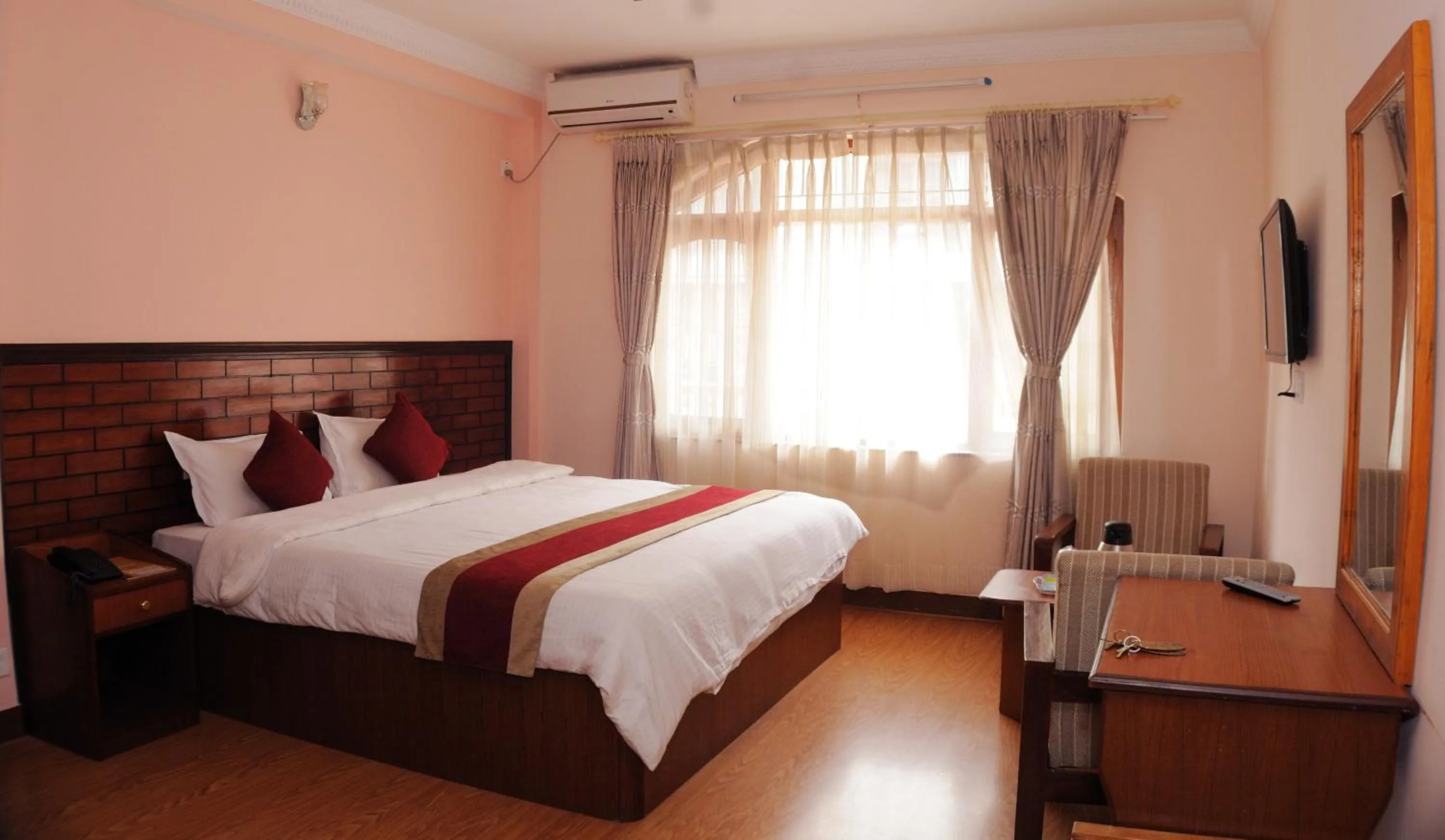 Suite - single occupancy in Hotel Brihaspati