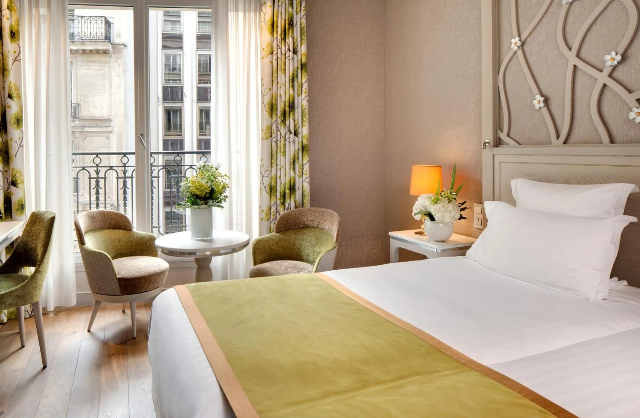 Privilege Room in Rochester Champs Elysees
