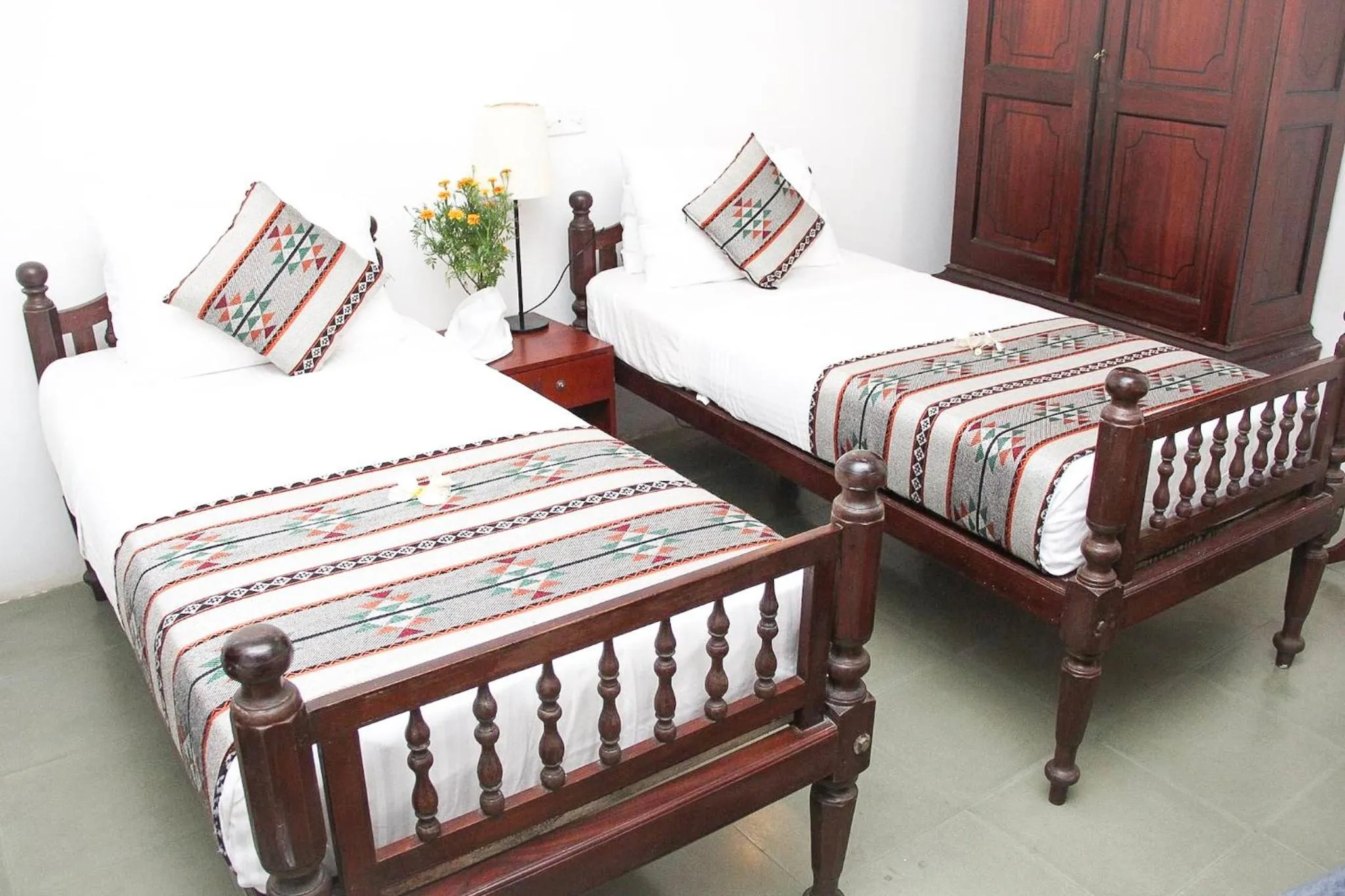 Twin Room with Shower in Fort Bliss