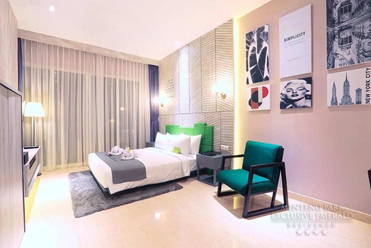 Deluxe Apartment in Menteng Park Exclusive Emerald