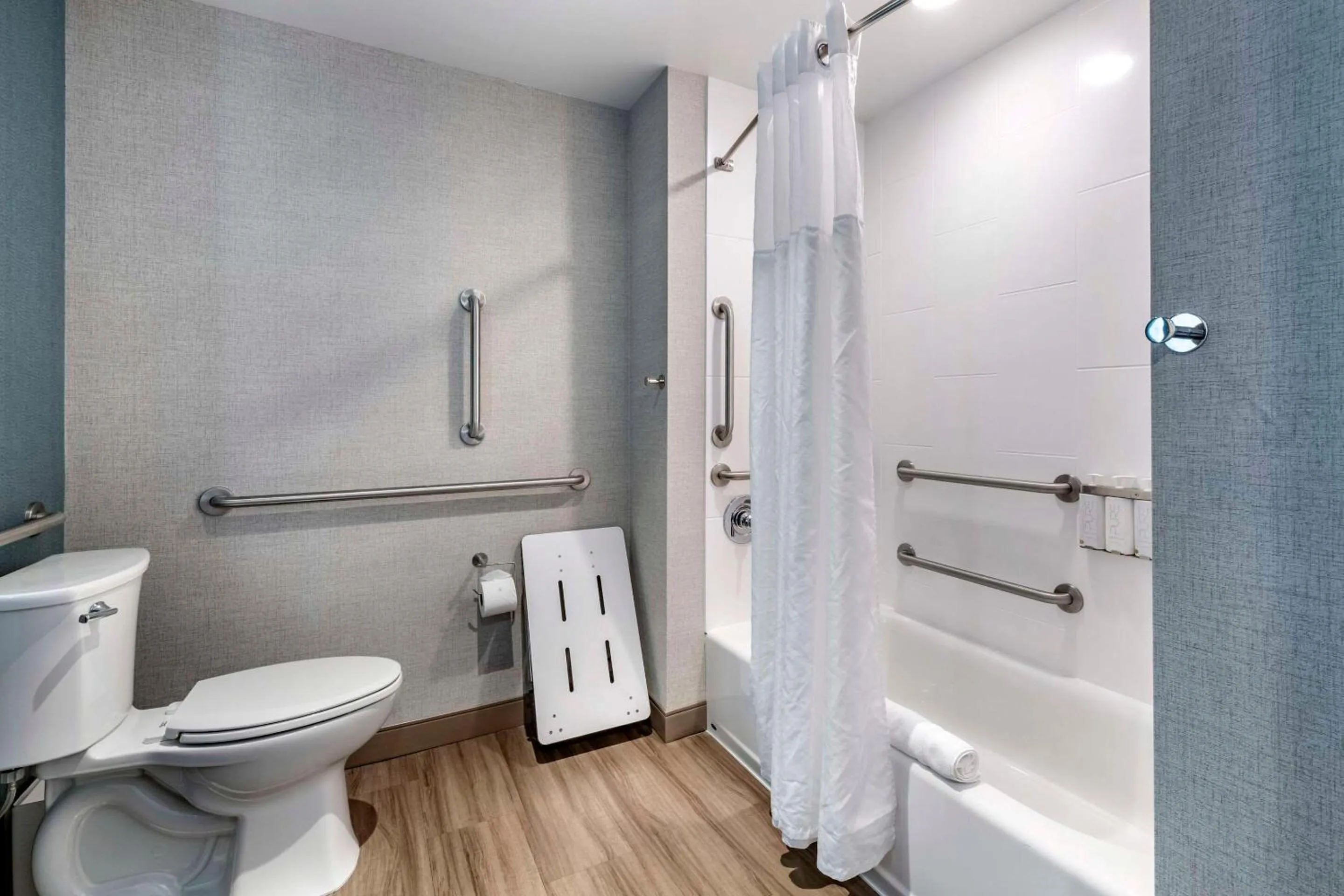 King Room - Non-Smoking in Cambria Hotel Bloomington Mall of America Minneapolis Airport