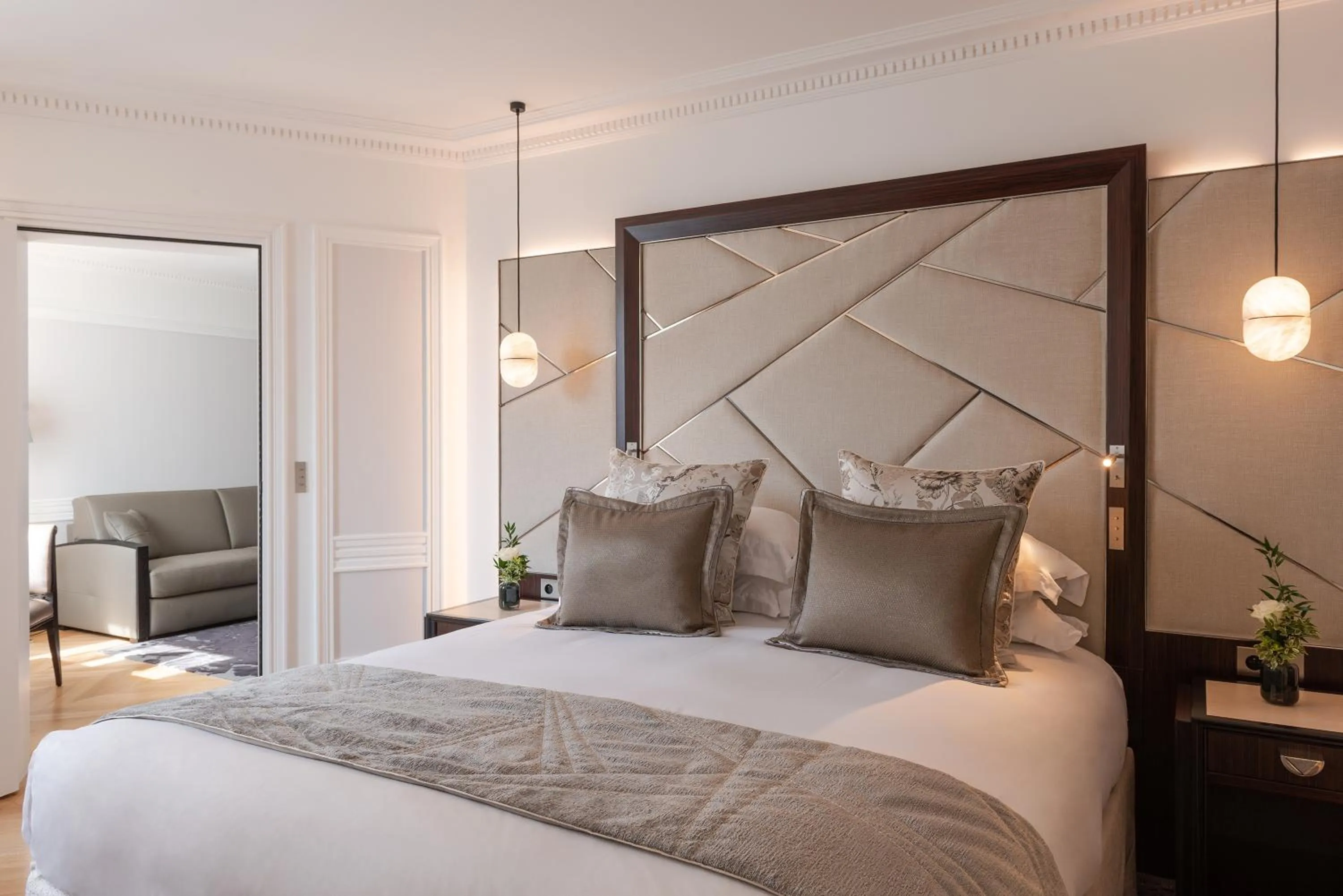 Deluxe Suite in L'Hôtel du Collectionneur Paris