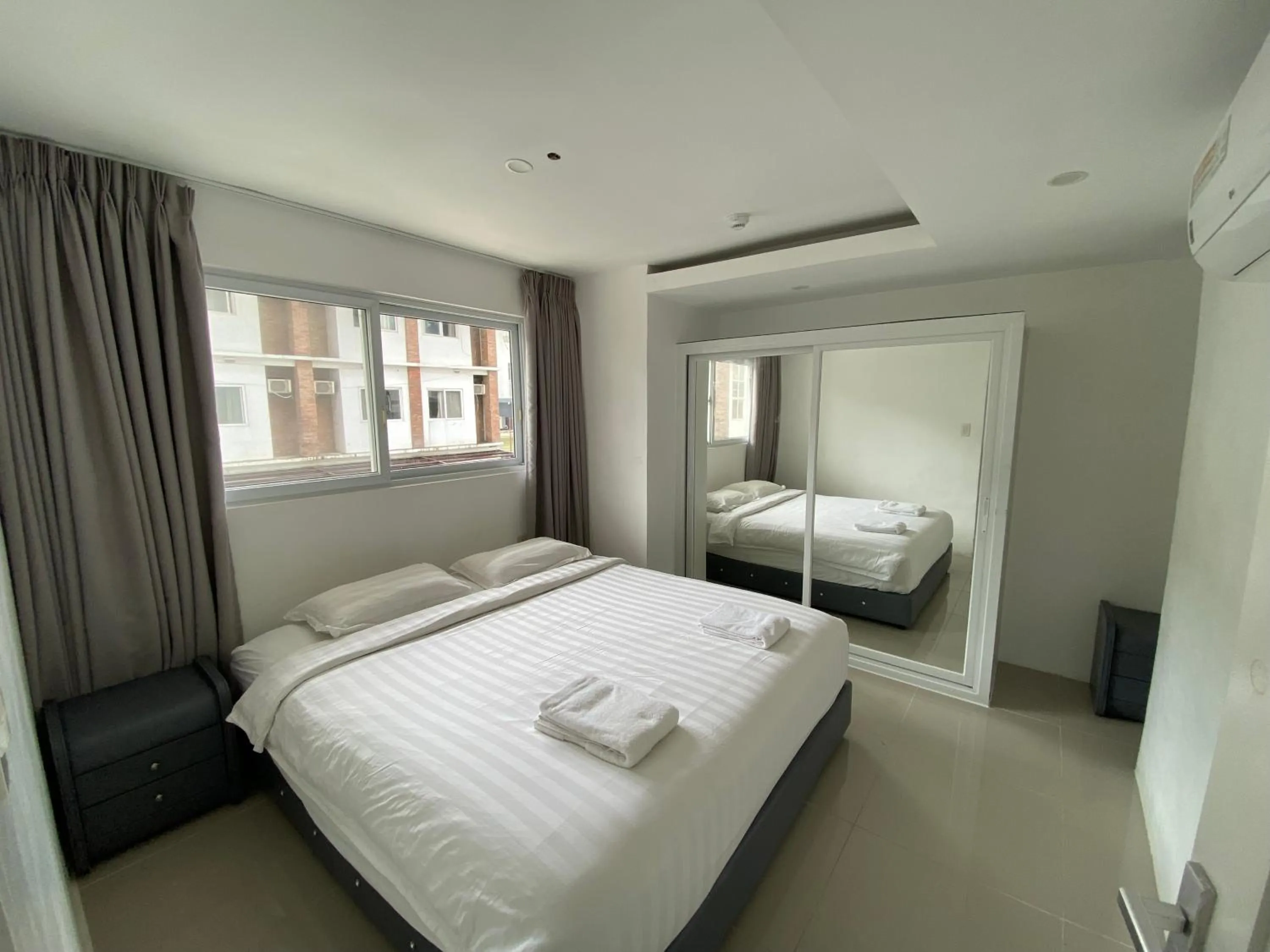 Family Room in Chequers Suites Subic Bay